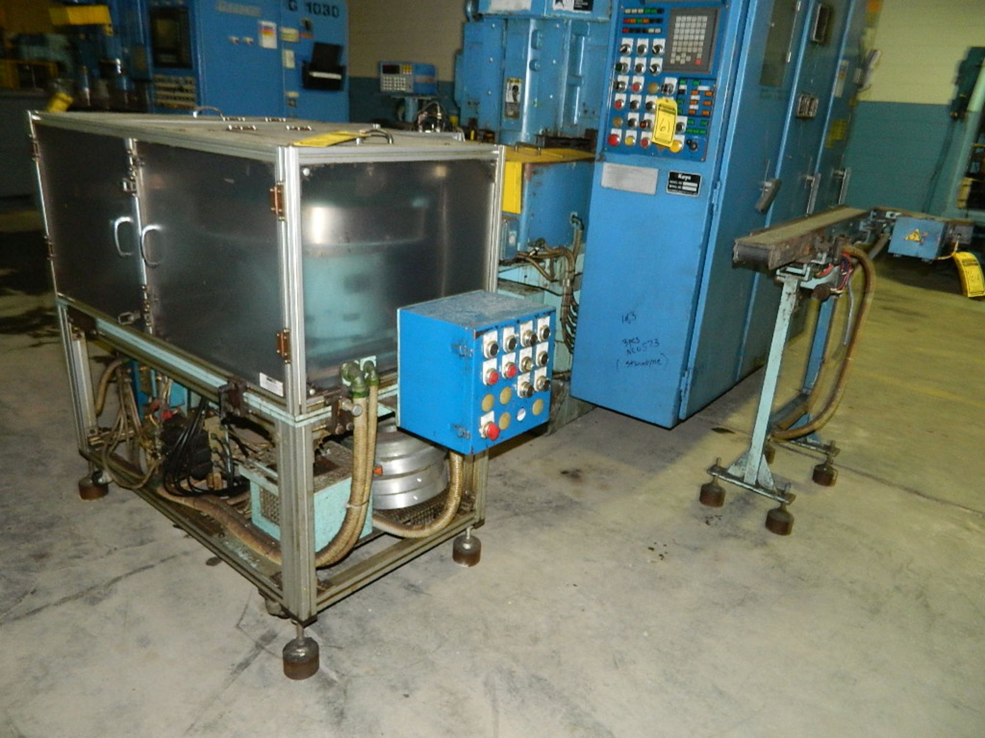 VIBRATORY FEEDER