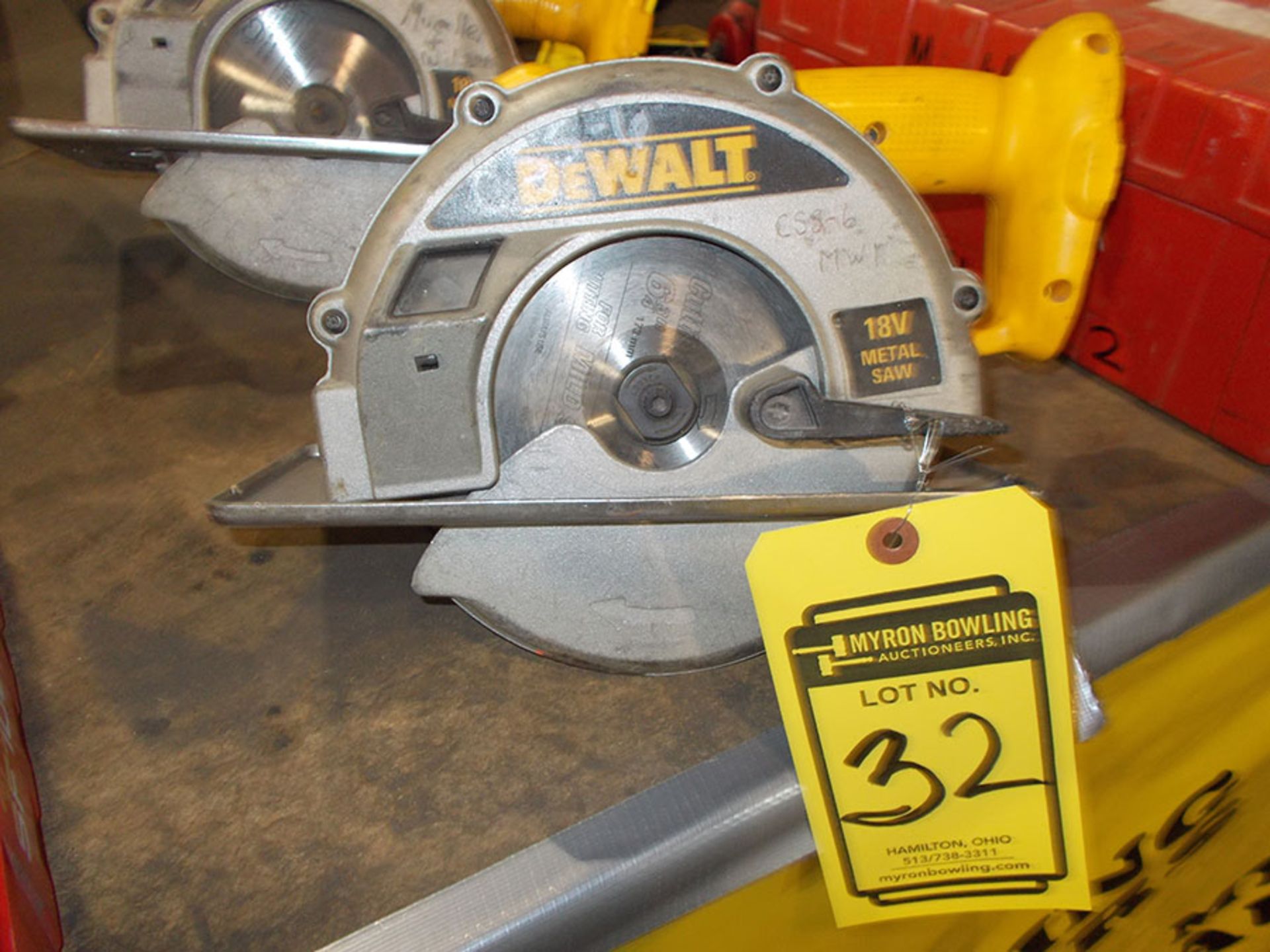 DEWALT 18 VOLT BATTERY METAL SAW, NO BATTERY