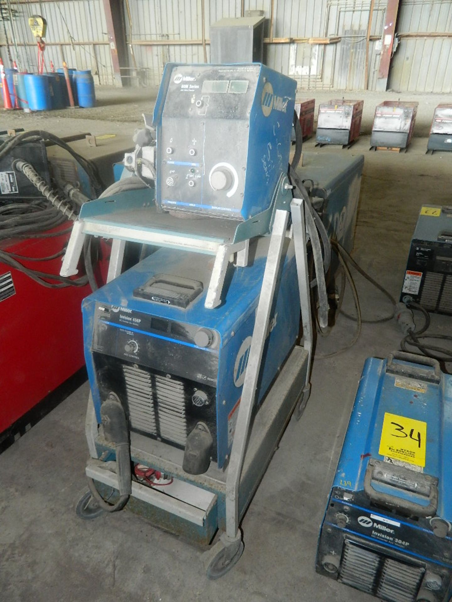 MILLER INVISION 456 DC ARC WELDER WITH 60M WIRE FEED MIG