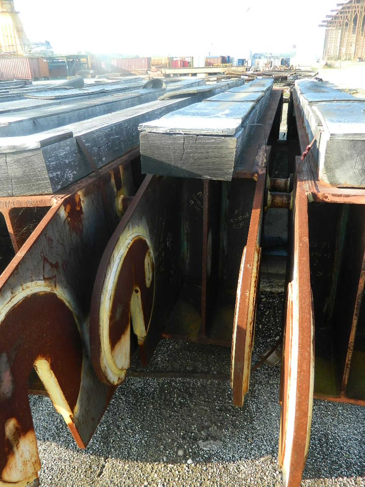 PIPE RACK BEAM