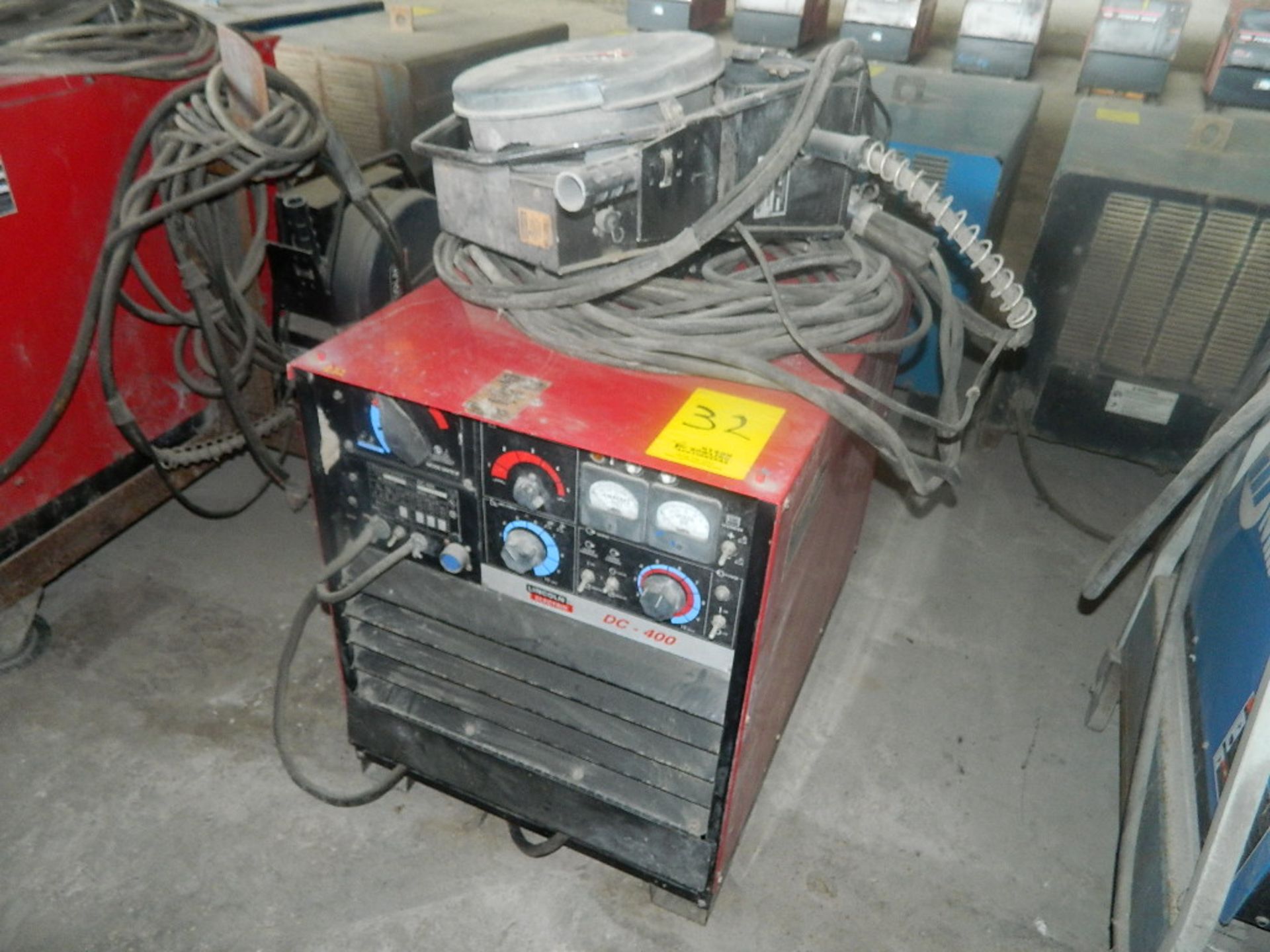 LINCOLN DC 400 ARC WELDER