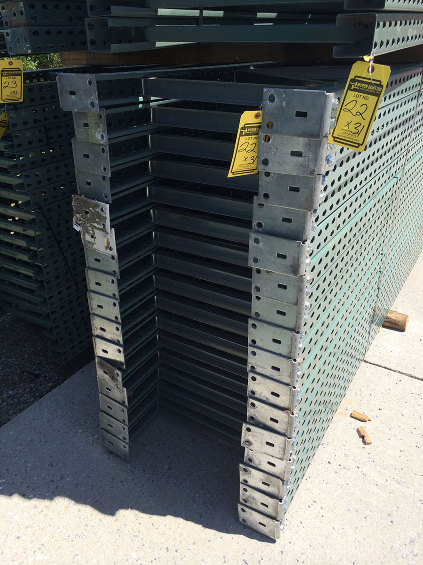 INTERLAKE MECALUX TEARDROP-STYLE PALLET RACK UPRIGHT, (15) MODEL IK070F, 24' X 28''D, 3'' X 3'' POST - Image 3 of 3