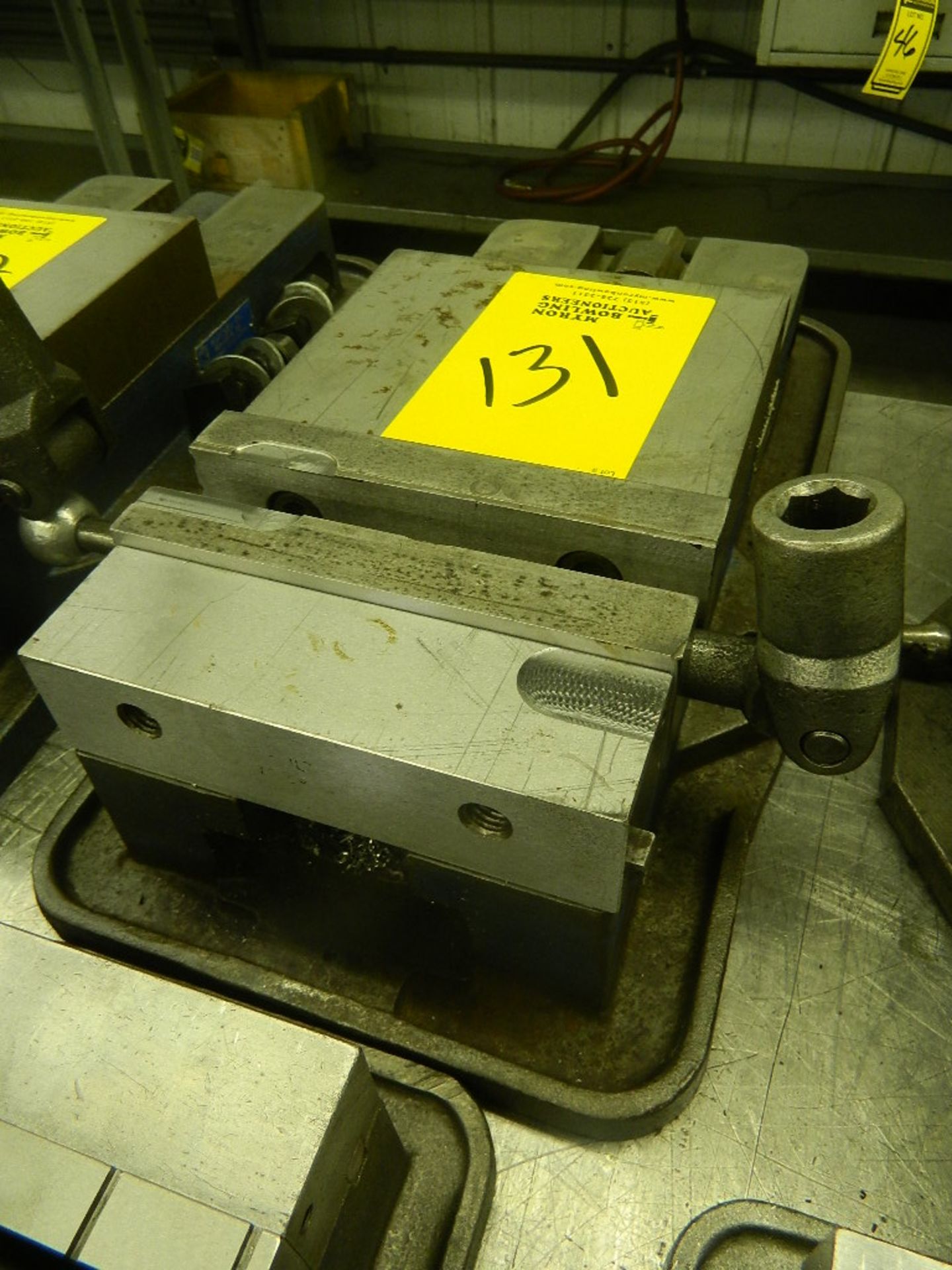 KURT 8'' MACHINE VISE