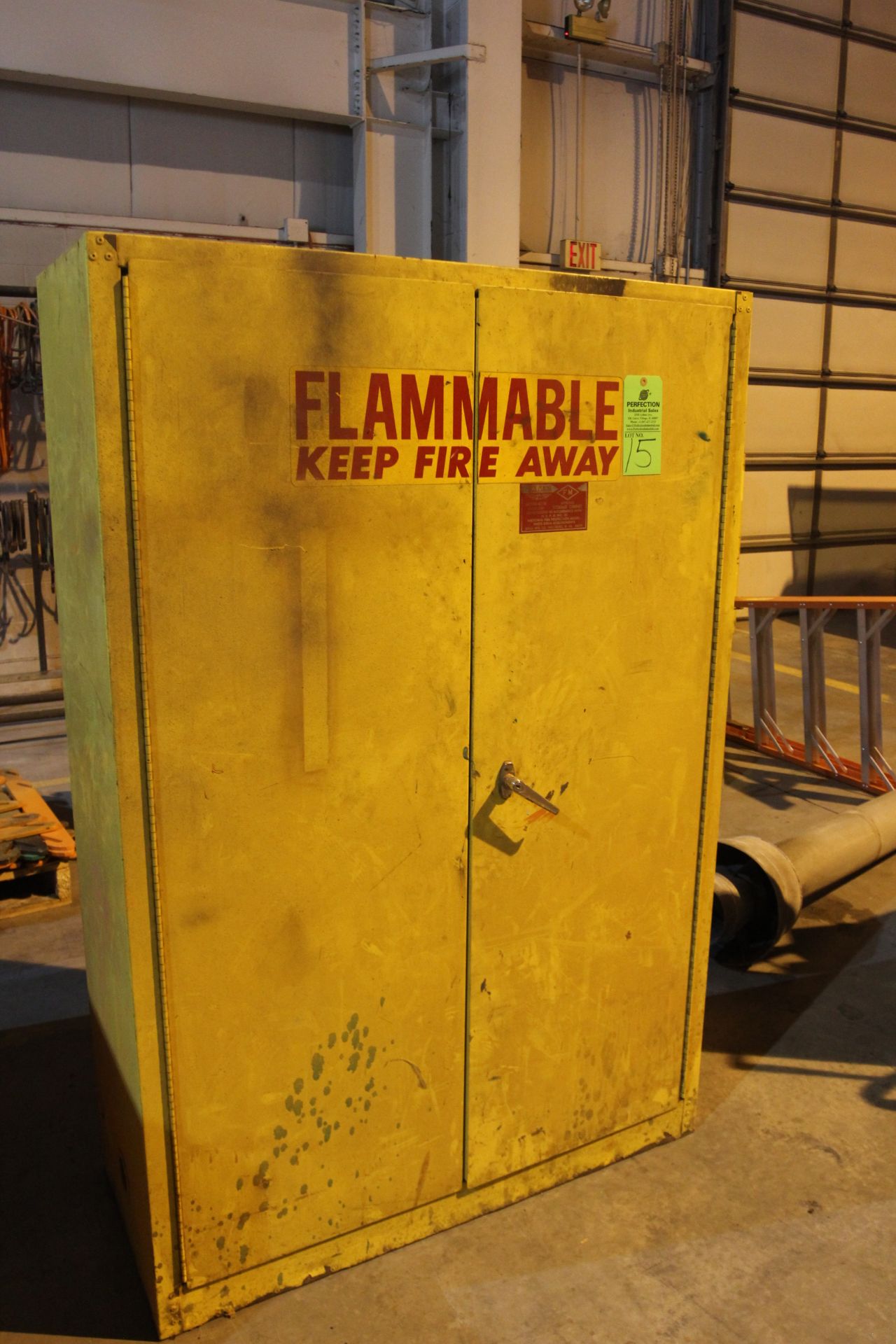 EAGLE 4510 45 GALLON FLAMMABLE LIQUIDS CABINET