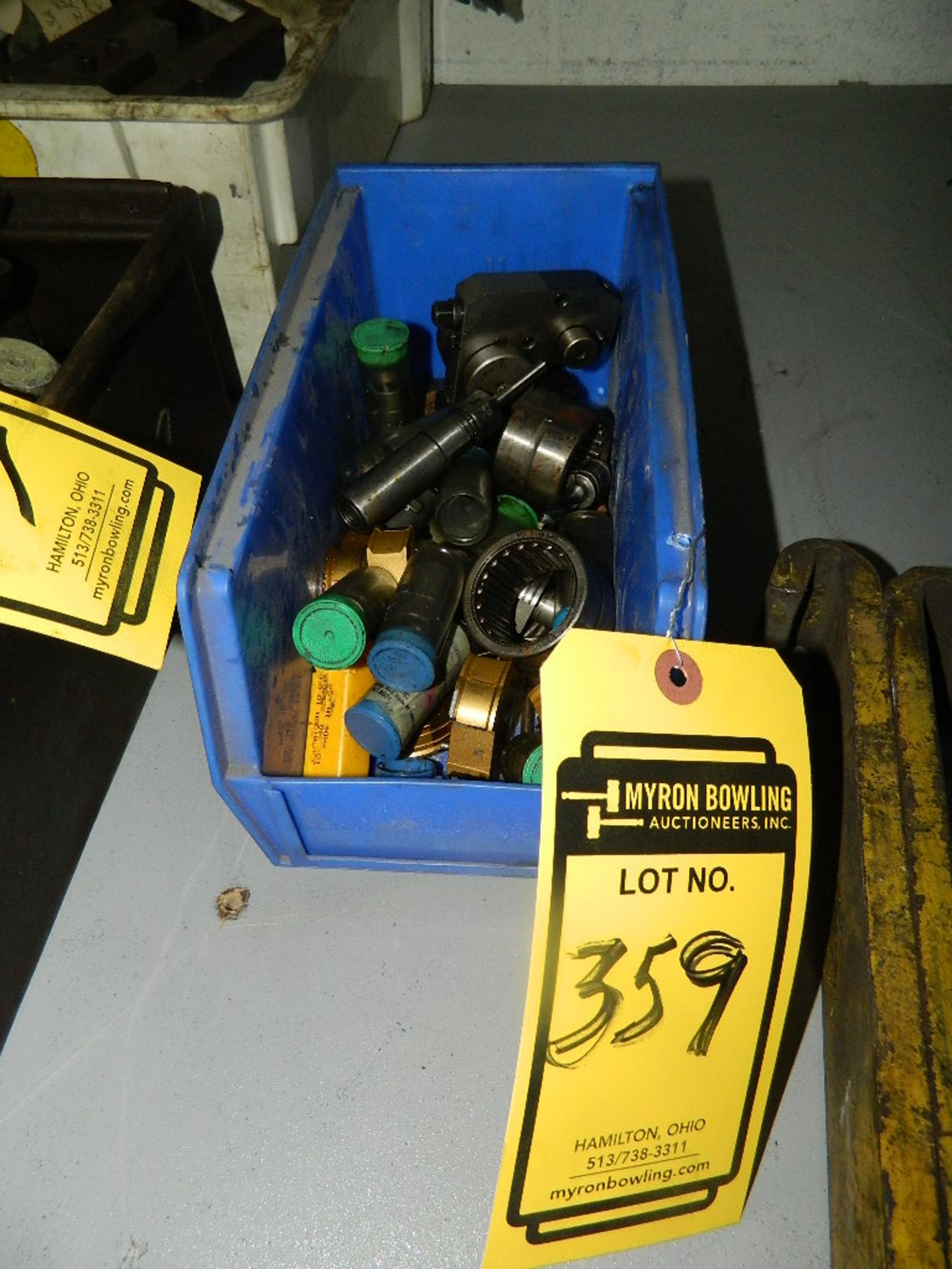 LOT OF SCREW MACHINE TOOLING