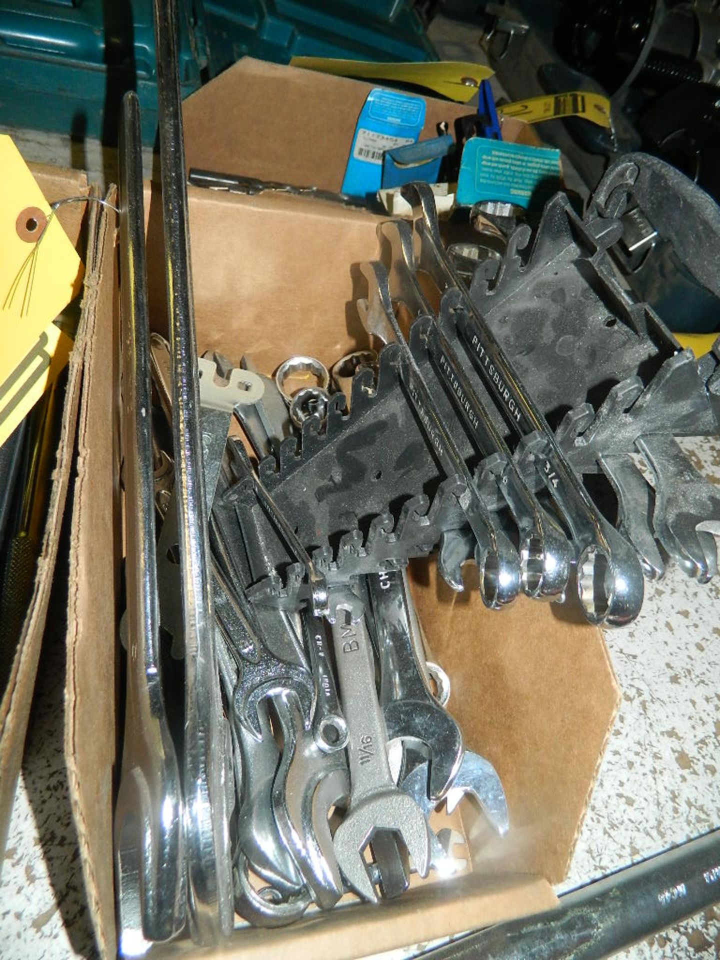 LOT OF ASSORTED OPEN & BOX END WRENCHES