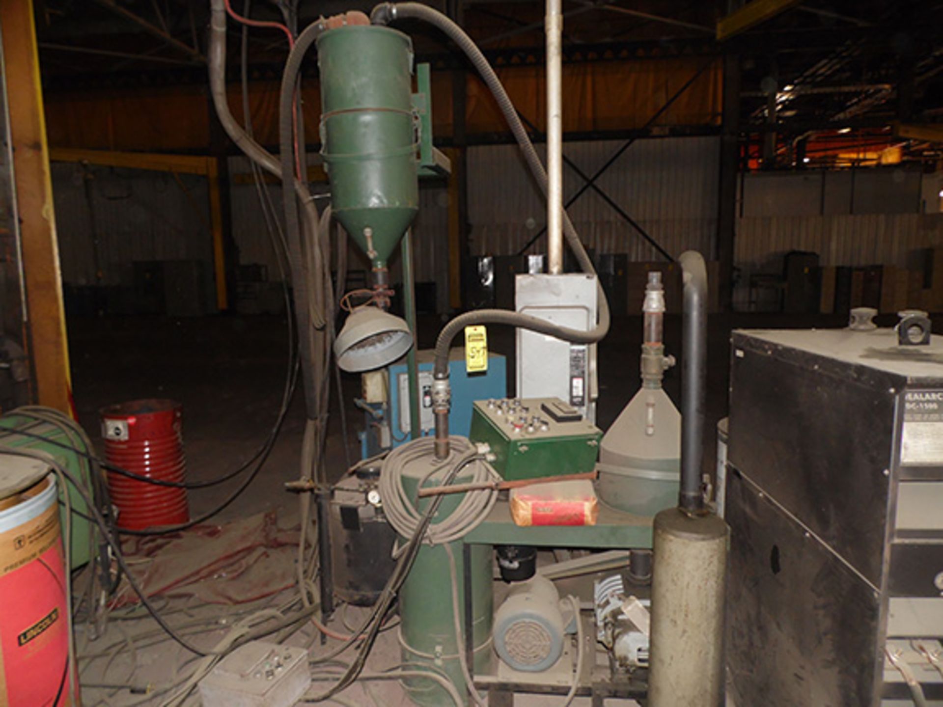 RANSOME WELDING MANIPULATOR W/ IDEAL ARC DC-1500 POWER SUPPLY AND FLUX HOPPER, (2) BARRELS OF WELD - Image 3 of 4