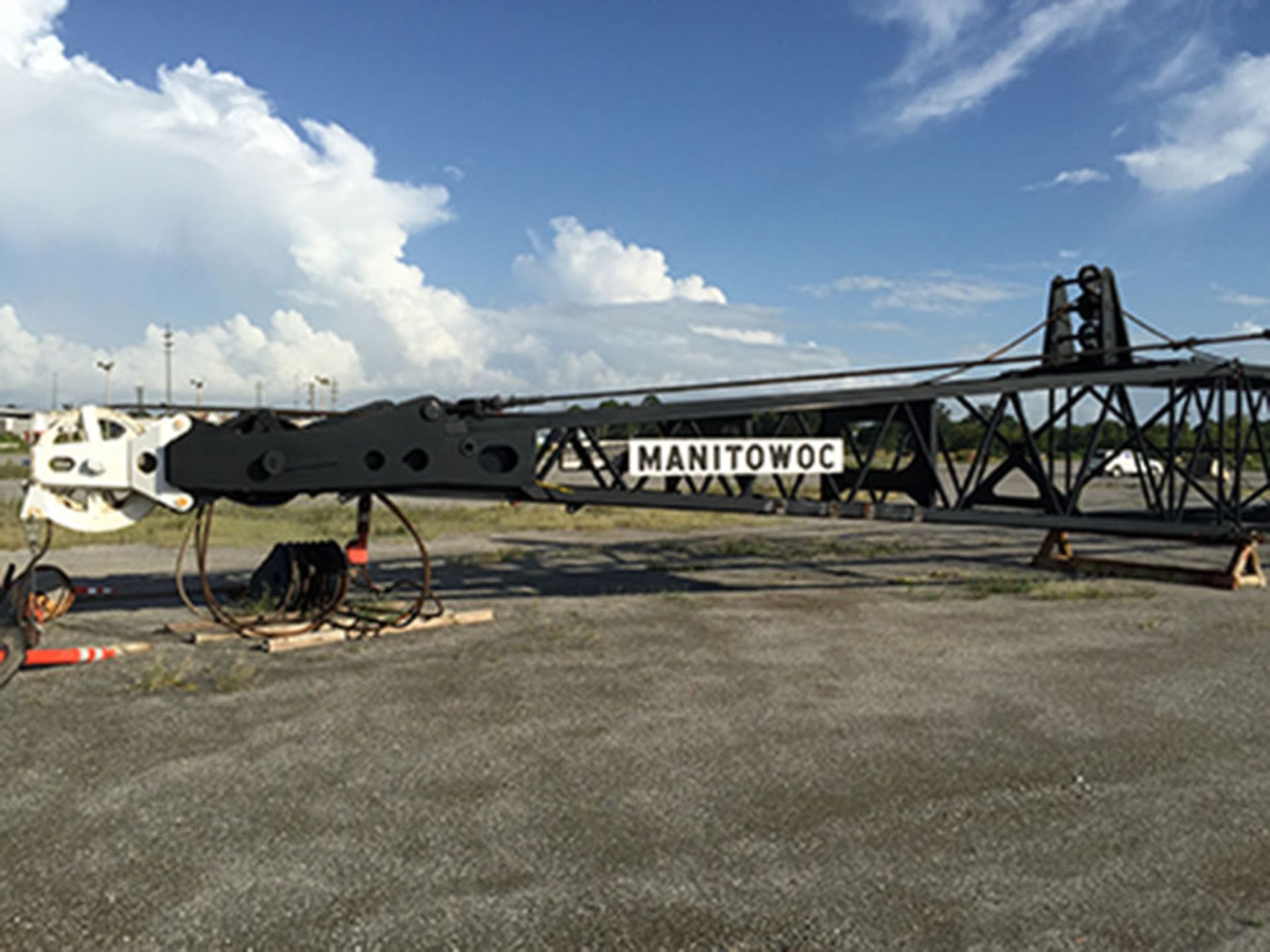 MANITOWOC SERIES 4600-S4 CRAWLER CRANE, S/N 460030, APPROXIMATELY 215' BOOM - Image 13 of 25