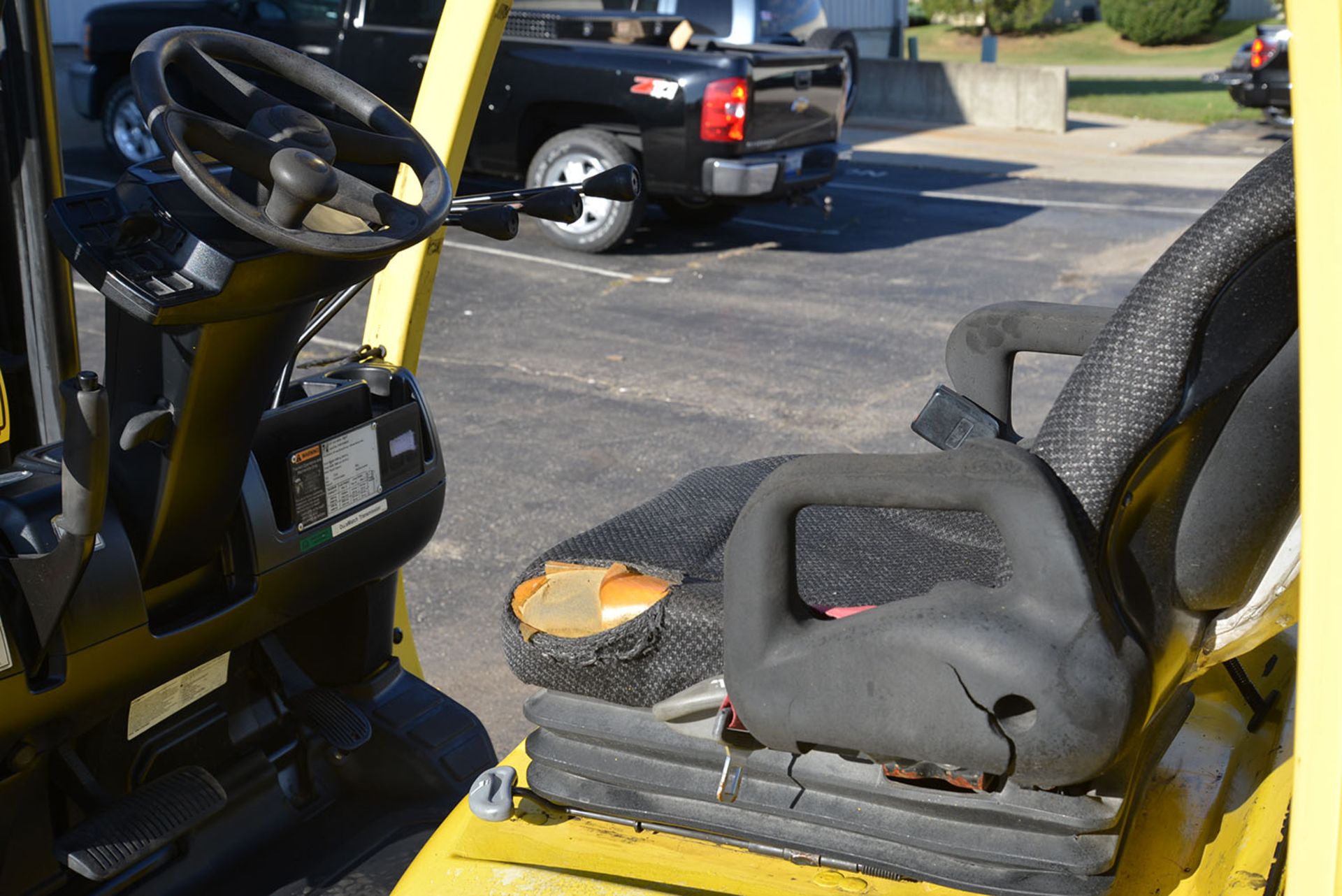 2009 HYSTER 5,000-lb. Capacity Forklift, Model S50FT, S/N F187V15662G, LPG, Lever Shift, Solid - Image 4 of 5