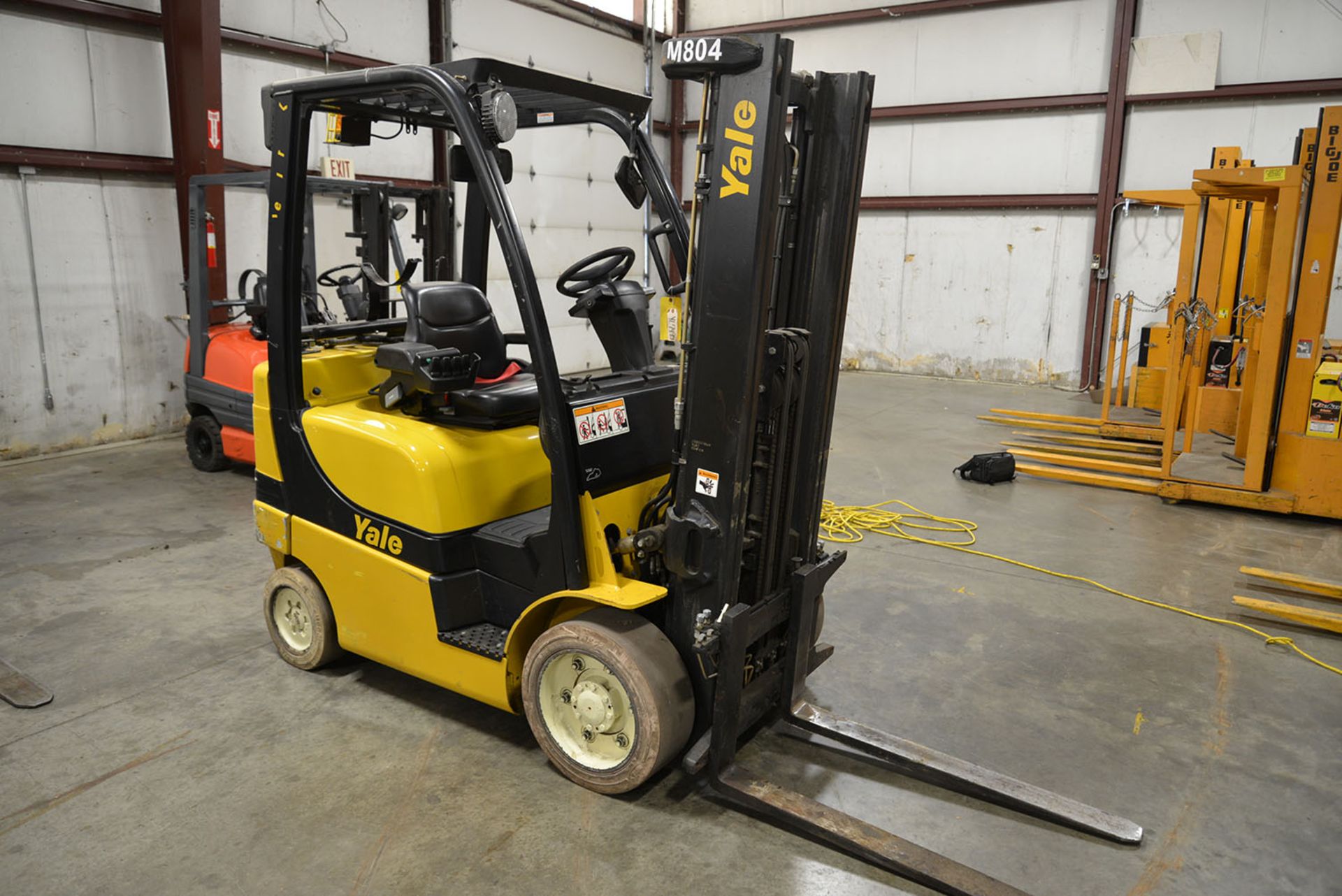 2008 YALE 5,000-lb. Capacity Forklift, Model GLC050VXNV, S/N A910V13933F, LPG, Solid Non-Marking - Image 2 of 5