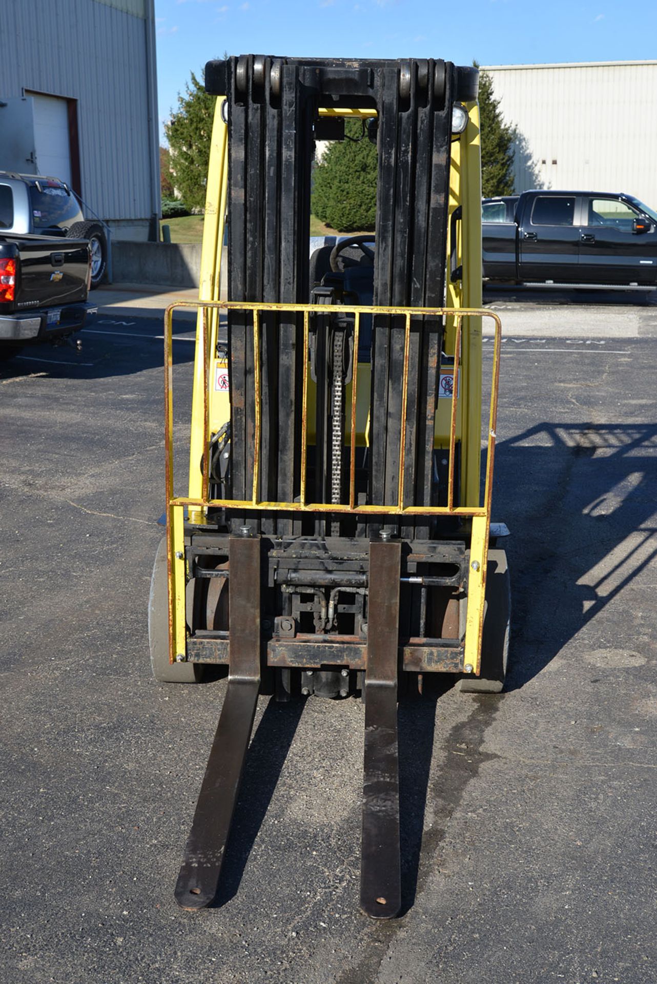 2009 HYSTER 5,000-lb. Capacity Forklift, Model S50FT, S/N F187V15662G, LPG, Lever Shift, Solid - Image 2 of 5