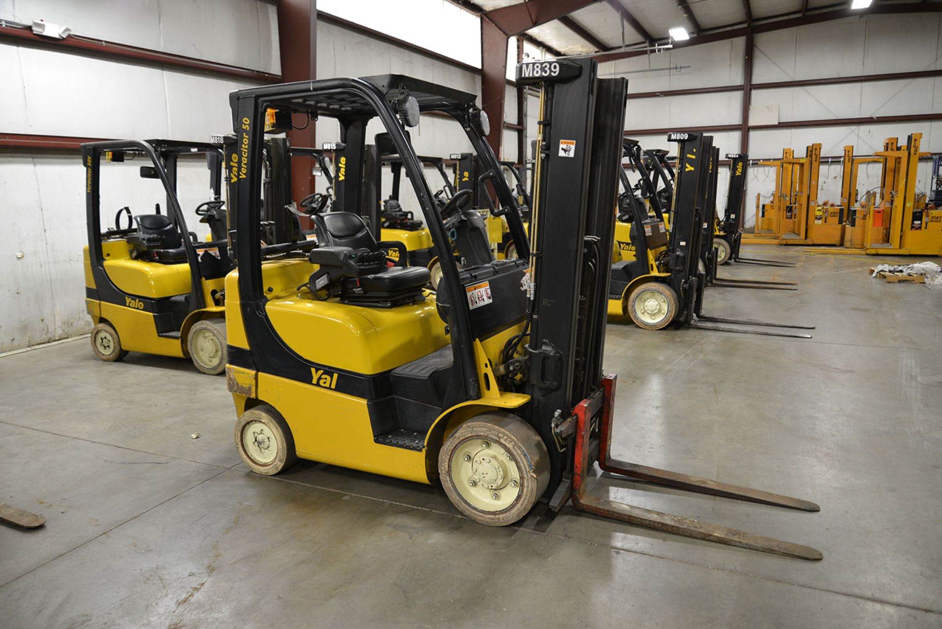 2008 YALE 5,000-lb. Capacity Forklift, Model GLC050VXNV, S/N A910V13917F, LPG, Solid Non-Marking - Image 3 of 6