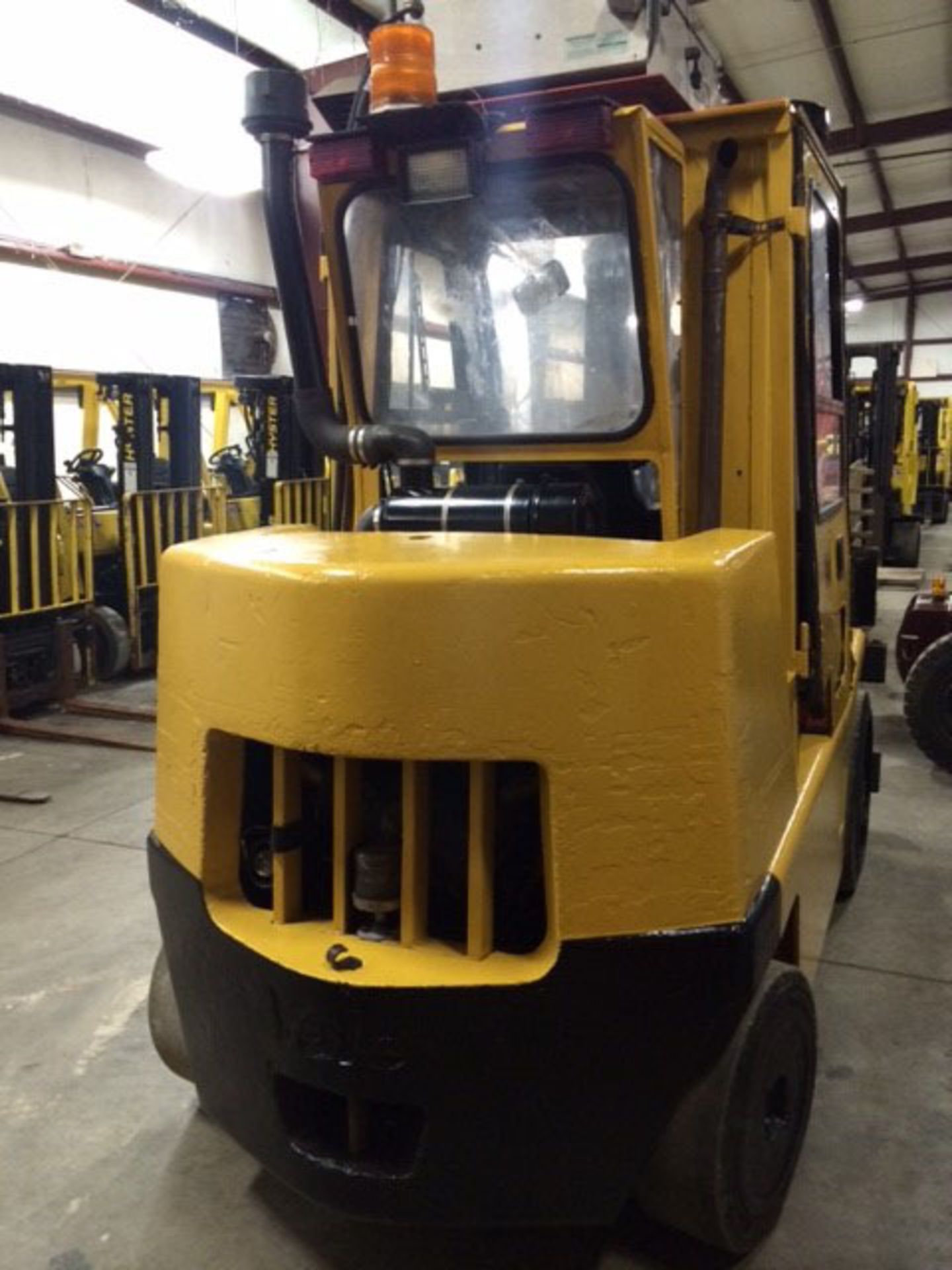 2006 YALE 15,500-lb. Capacity Forklift, Model GDC155CAN, Perkins Diesel Engine, Cab w/Heat & AC, - Image 2 of 5