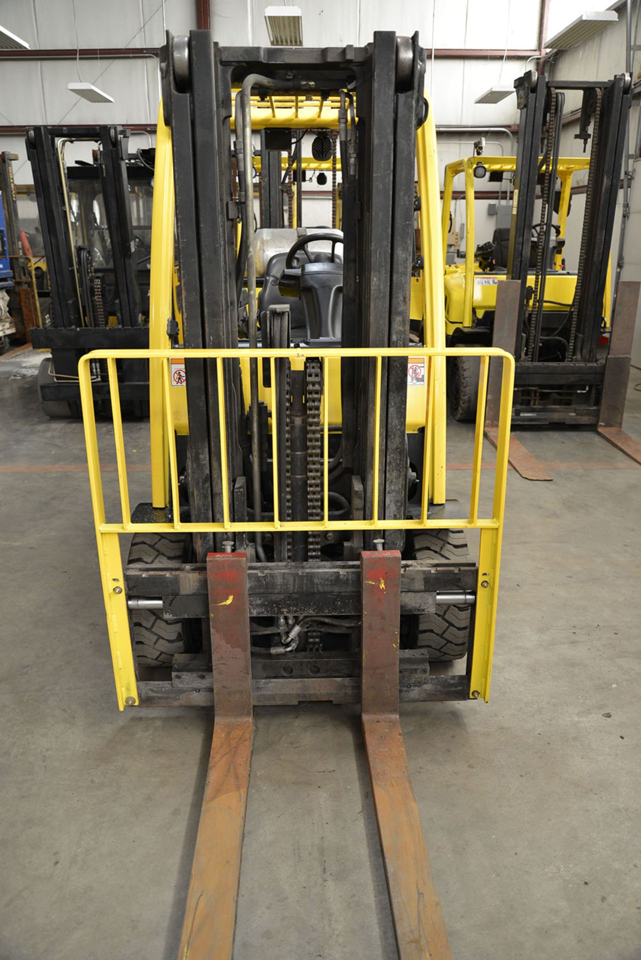 2009 HYSTER 8,000-lb. Capacity Forklift, Model S80FT, S/N G004V04484G, LPG, Lever Shift, Treaded - Image 3 of 6