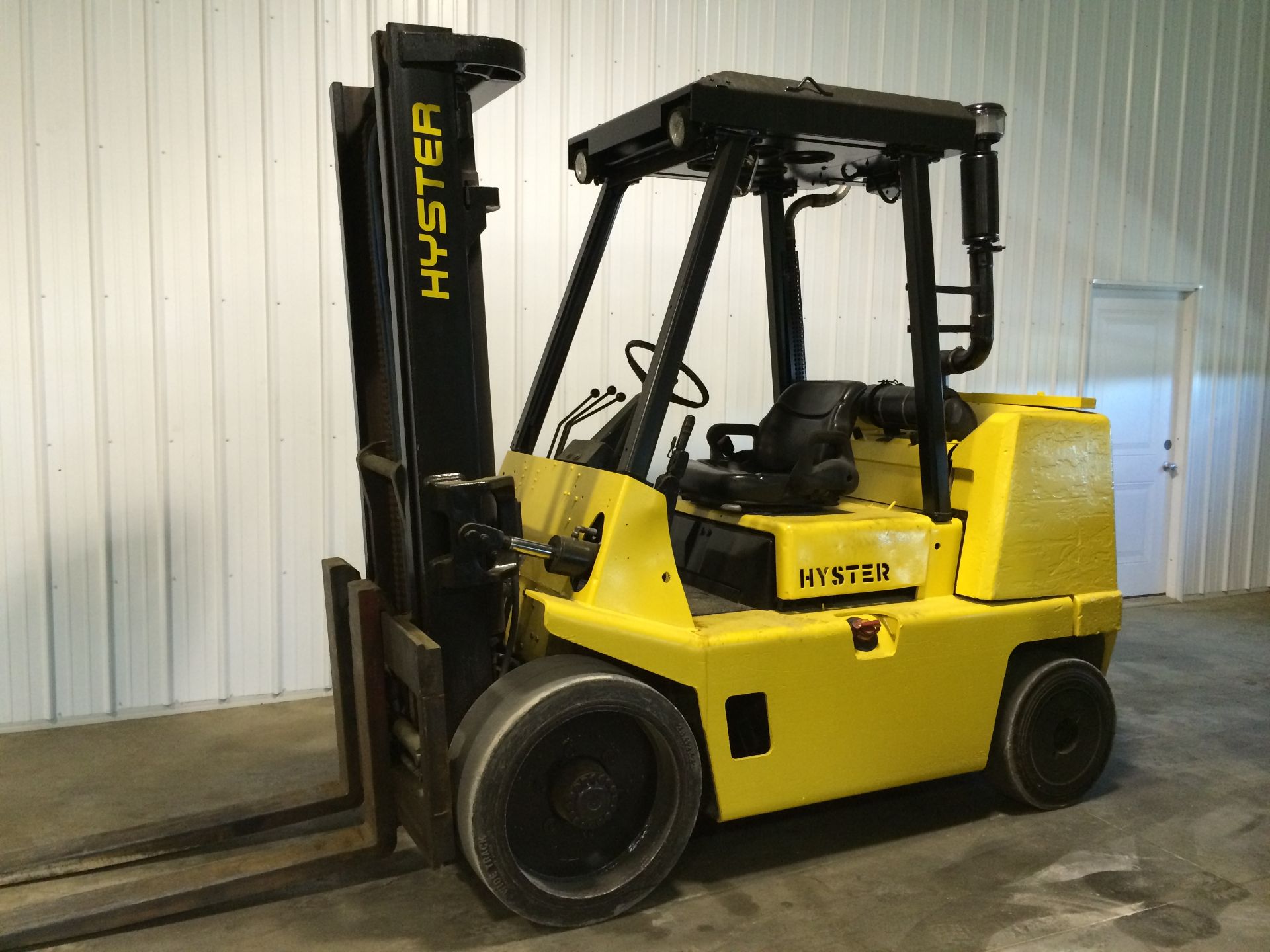 2006 HYSTER 15,500-lb. Capacity Forklift, Model S155XL2, Perkins Diesel Engine, 2-Speed Lever