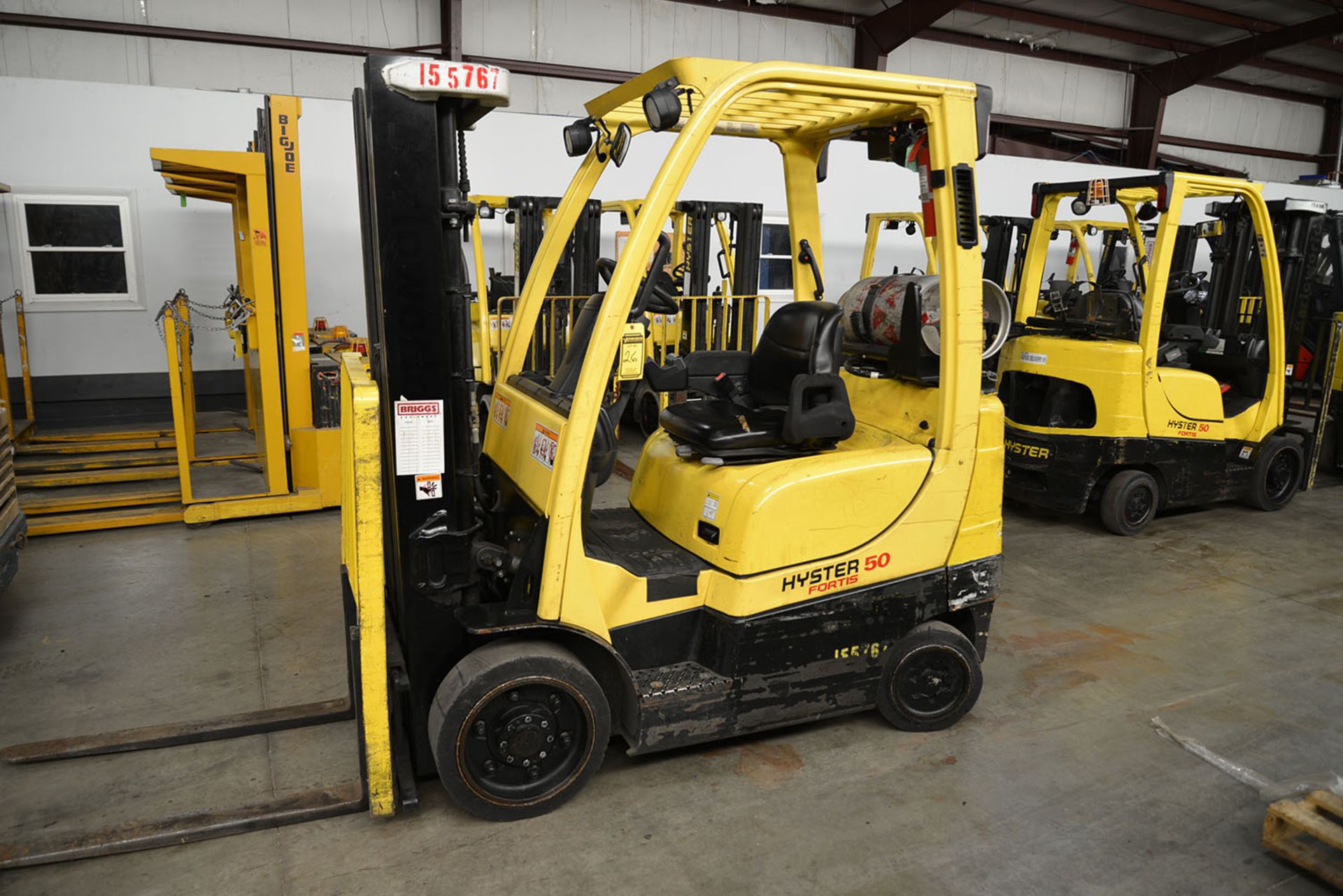 2005 HYSTER 5,000-lb. Capacity Forklift, Model S50FT, S/N F187V03709C, LPG, Lever Shift, Solid - Image 3 of 5