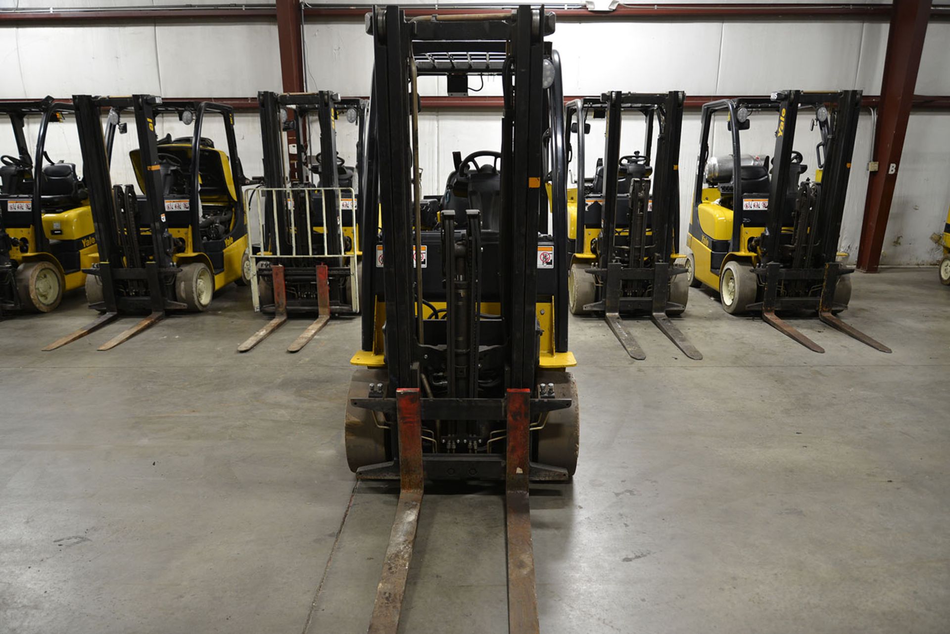 2008 YALE 5,000-lb. Capacity Forklift, Model GLC050VXNV, S/N A910V13917F, LPG, Solid Non-Marking - Image 2 of 6