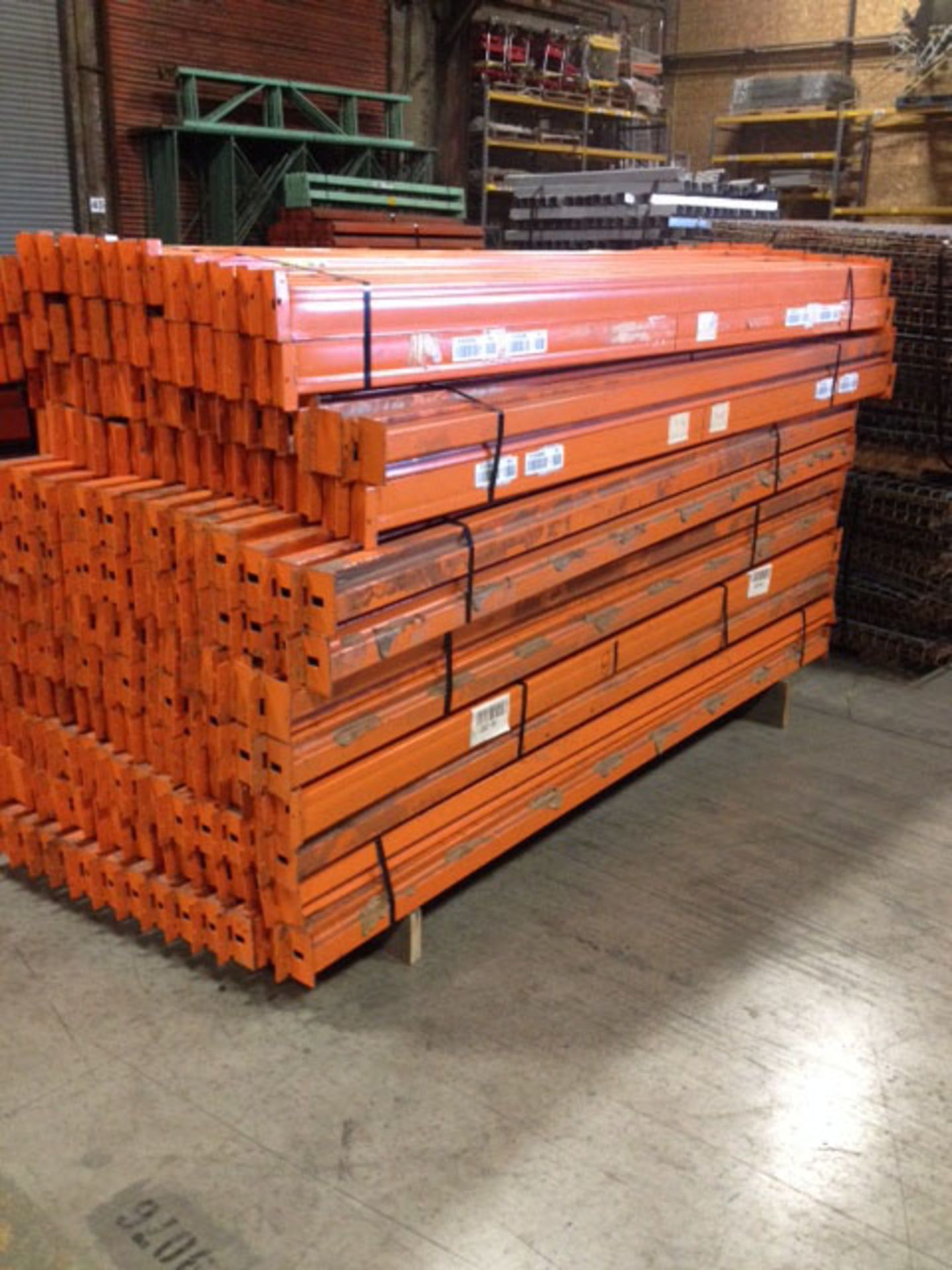 (9) SECTIONS STURDI BILT PALLET RACKING (10) UPRIGHTS - 42'' X 21' GREEN; (60) 106'' X 4'' BEAMS; - Image 2 of 4