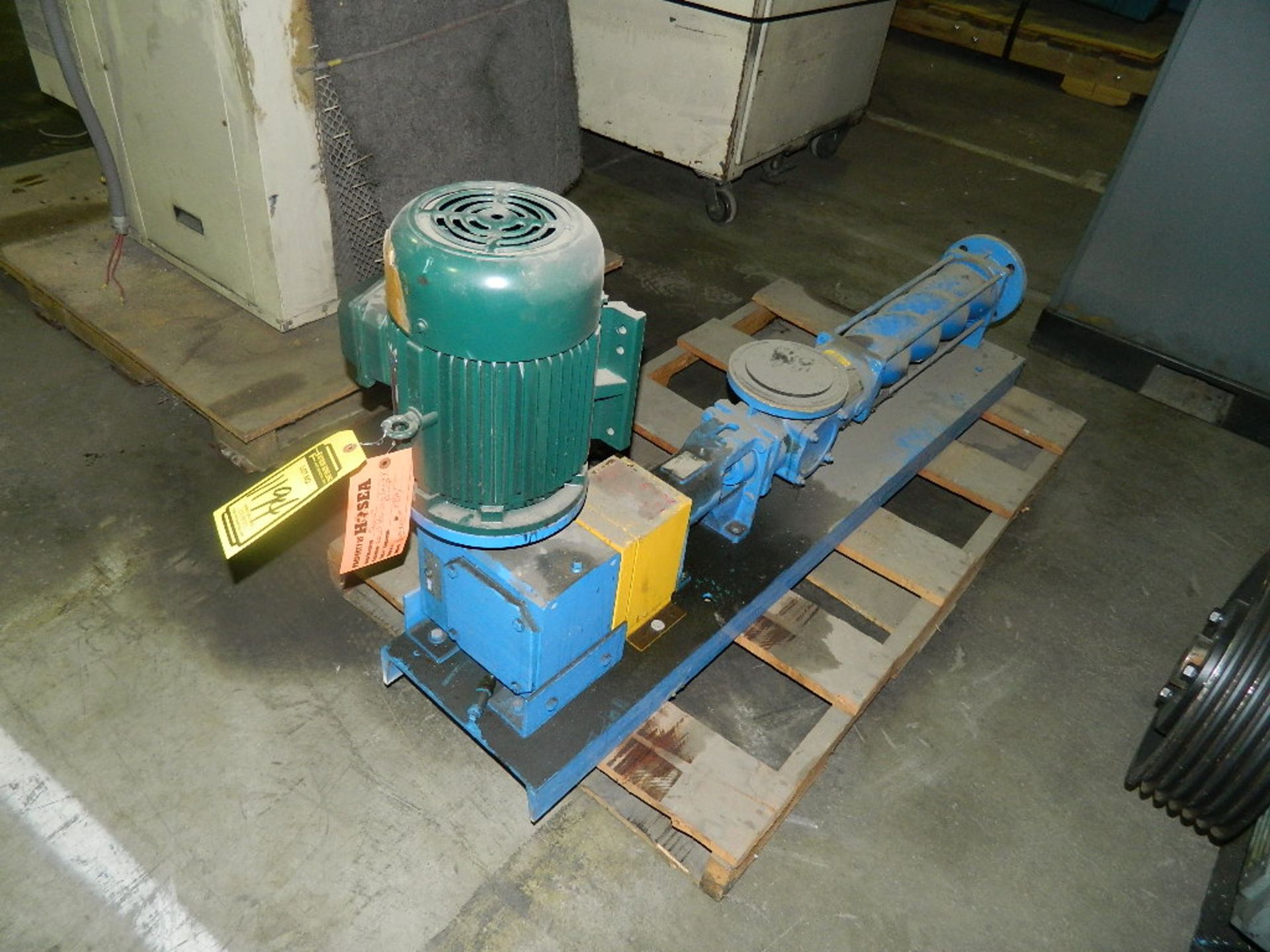 SKID OF PUMPS & MOTORS