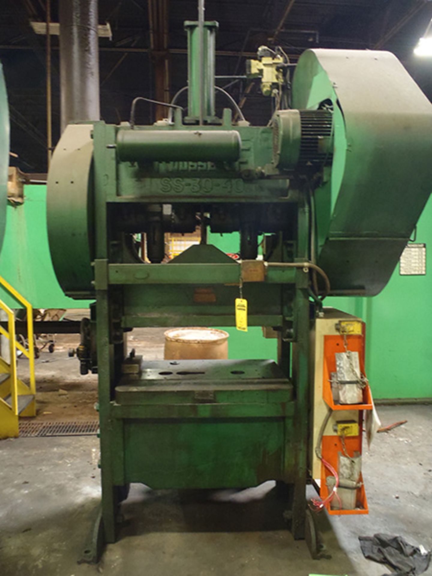 ROUSSELLE 100-TON PUNCH PRESS, MODEL 10S40, S/N 20108 (RIGGING FEE $700.)