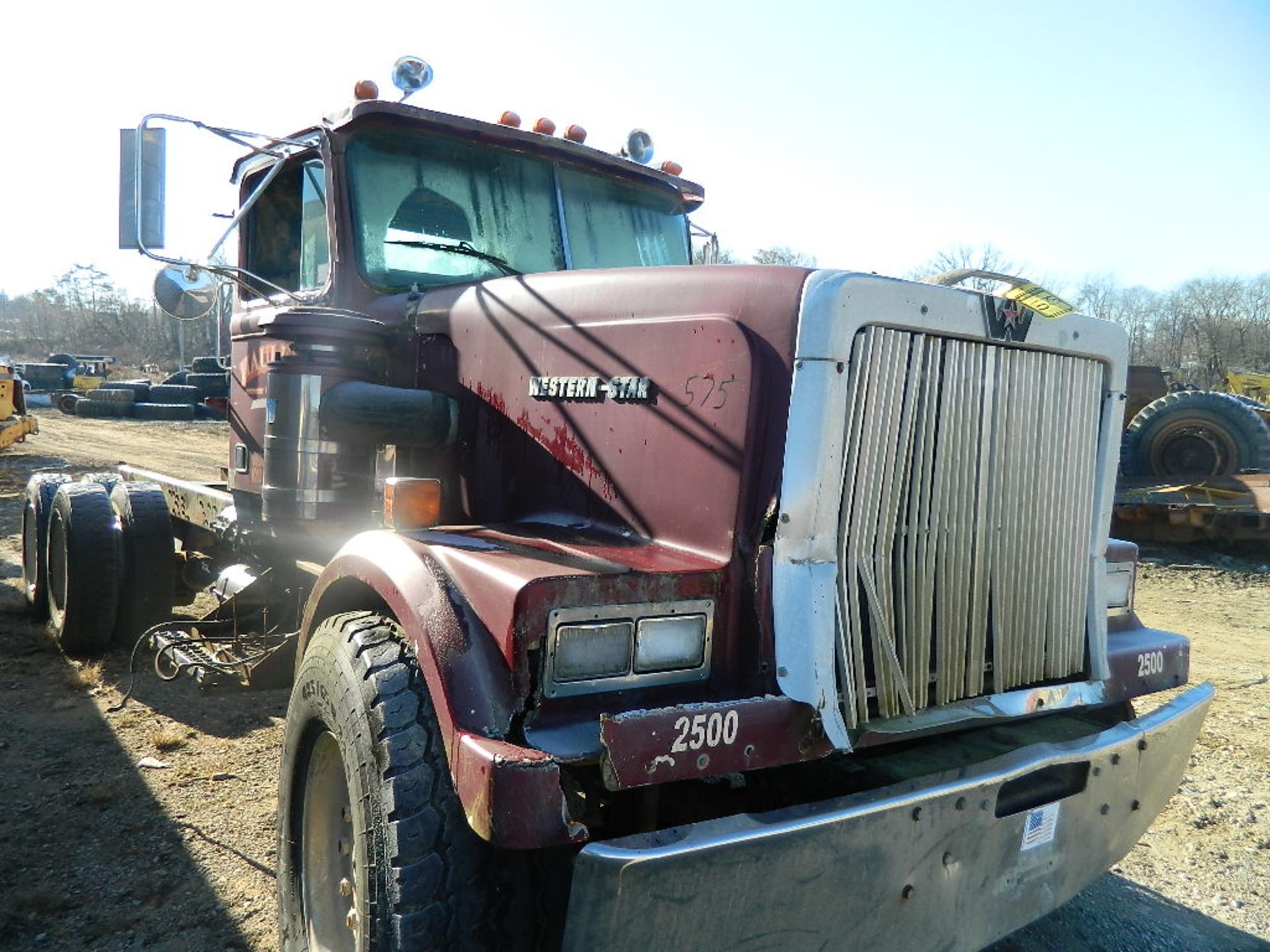 WESTERN STAR PARTS TRUCK