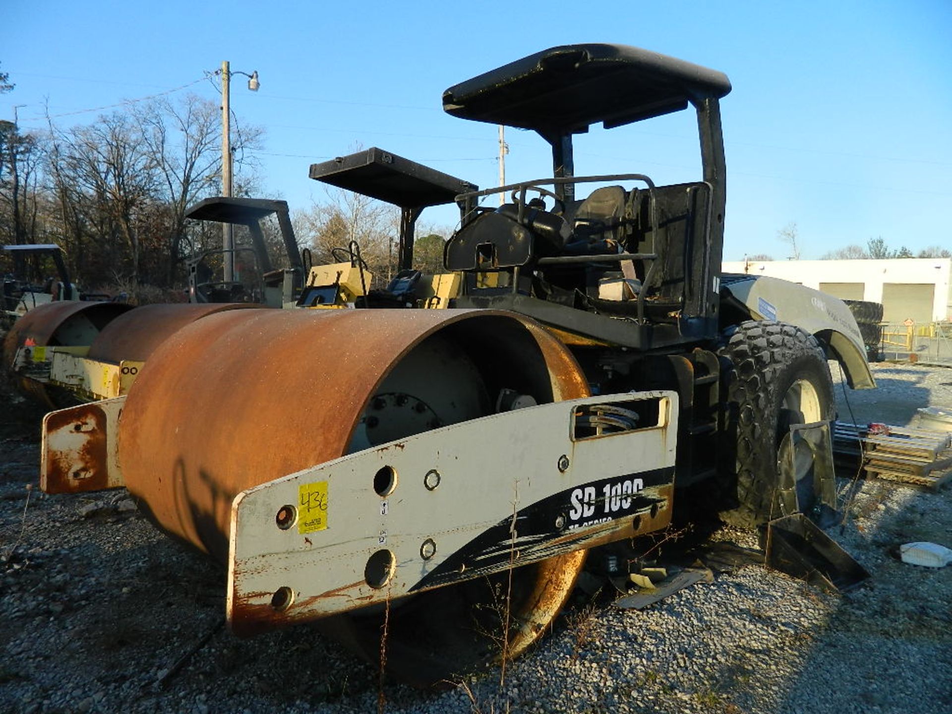 INGERSOLL RAND SINGLE DRUM ROLLER, MODEL SD1000TF, S/N 183074 (DOESN'T RUN)