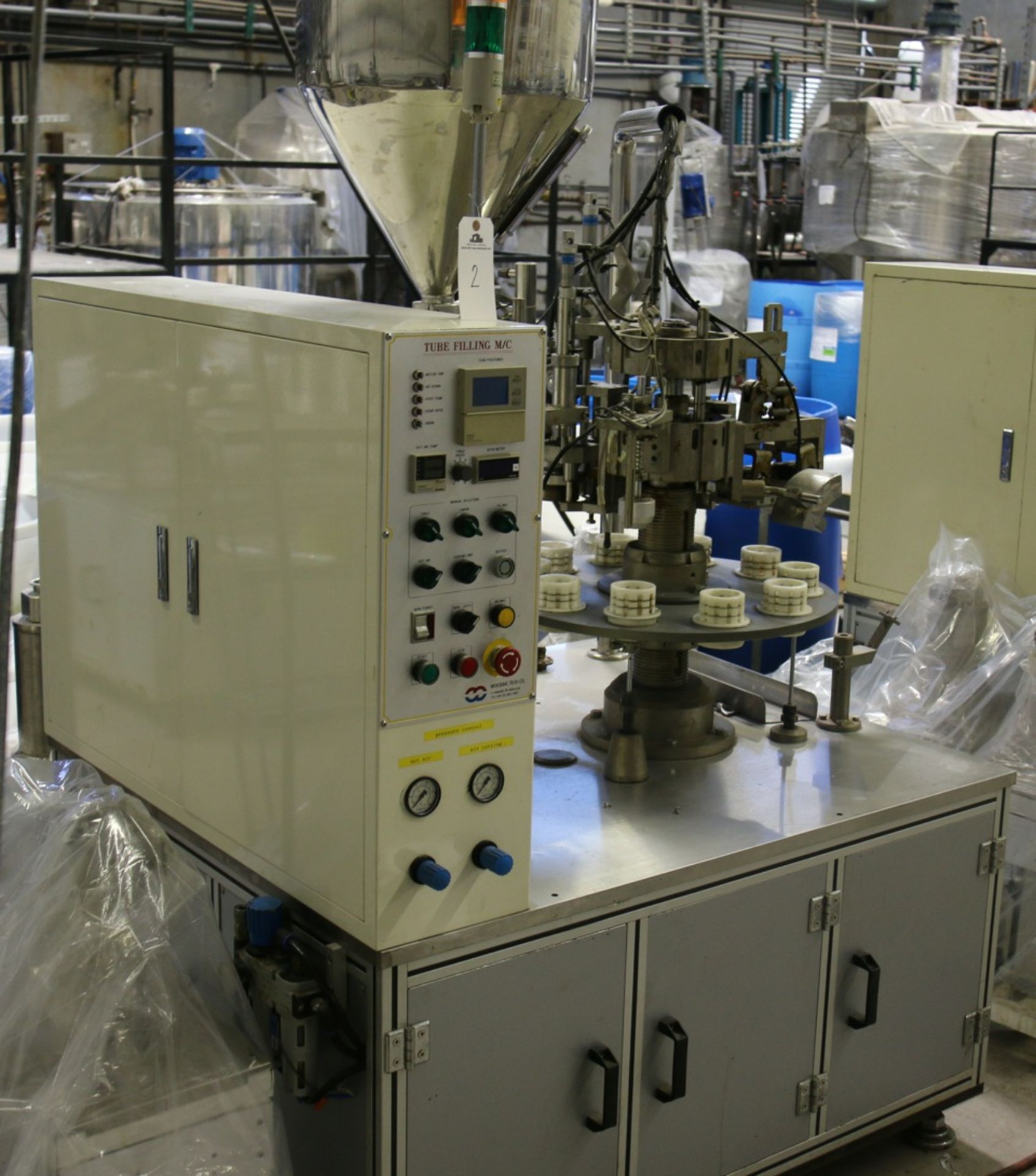 Woojung Tubefil-1000 Automatic Hot Air 10-Station Tube Filler, 40-60 TPM, 35-180 Grams, 15-60mm - Image 4 of 5