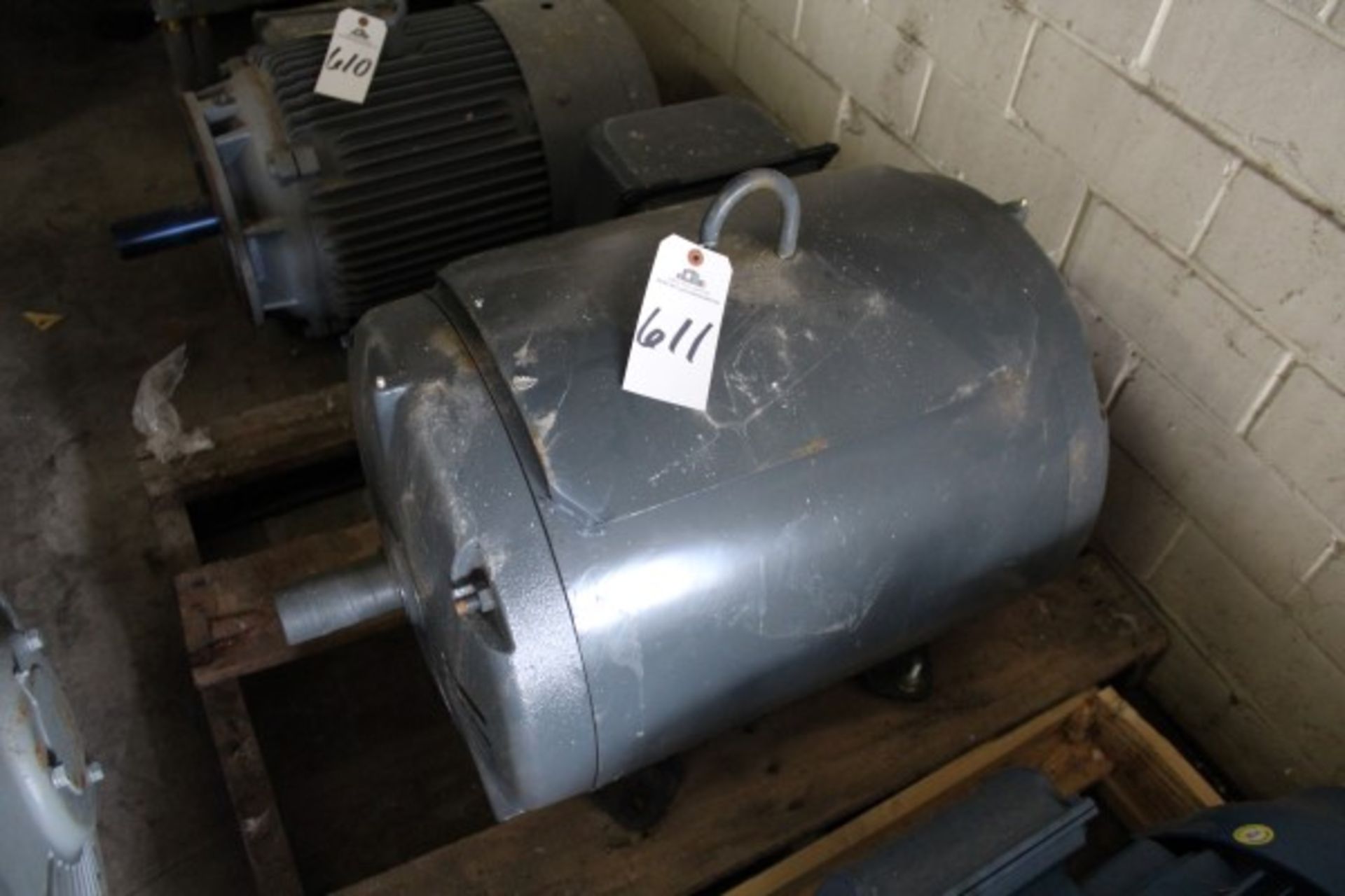 SUBJECT TO BULK BID OF LOT 607A: Lincoln Electric Motor,