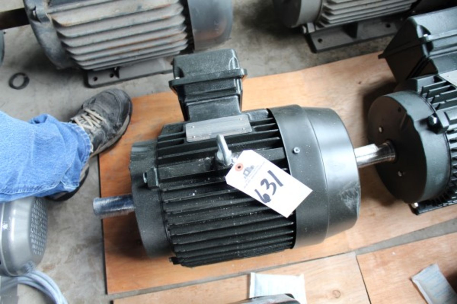 SUBJECT TO BULK BID OF LOT 607A: Toshiba Electric Motor, 5 HP, 215T Frame, 1160 RPM