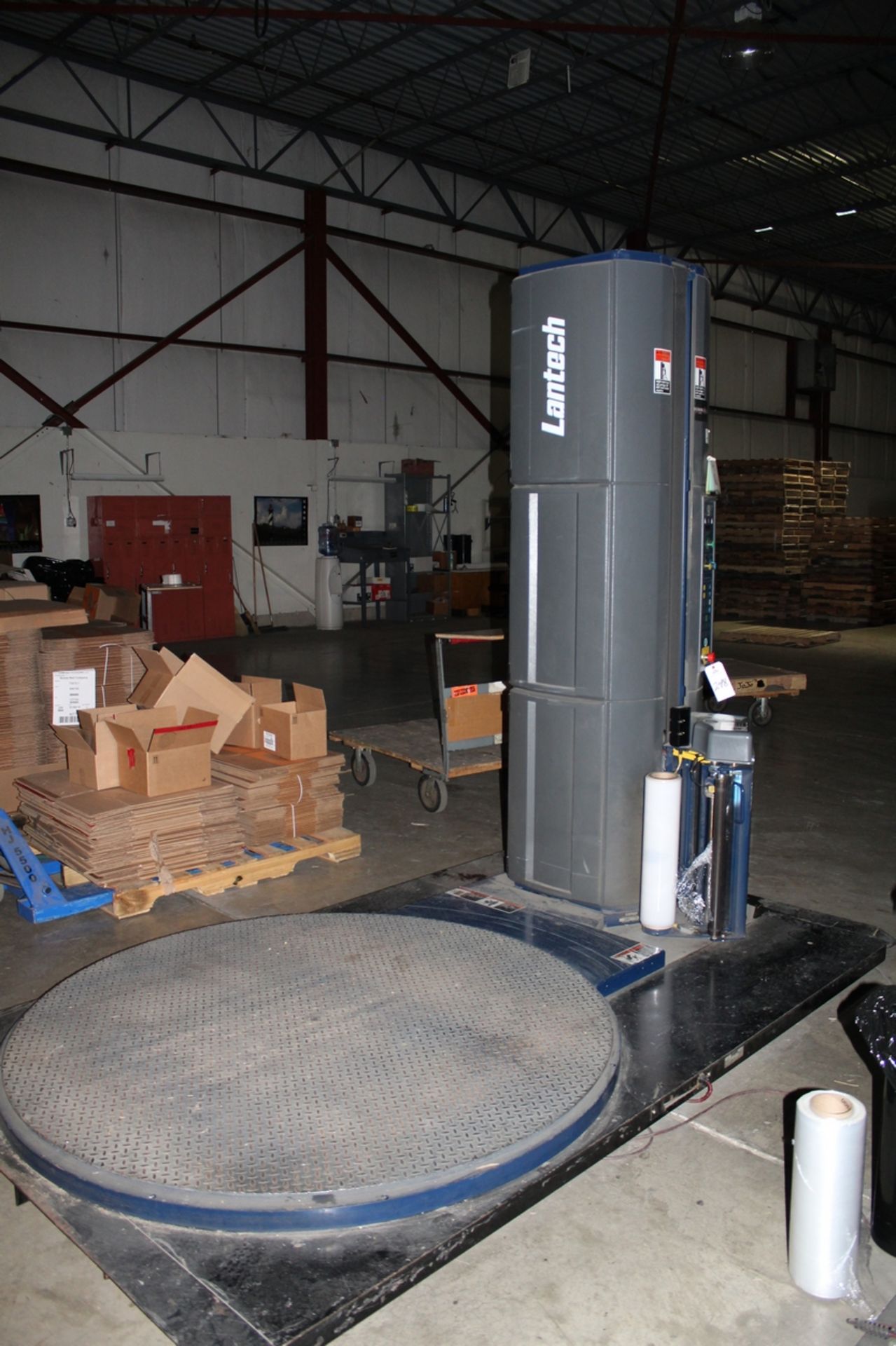 Lantech Q Series Pallet Wrapper, S/N QM011729, W/ Remote Digital Scale System | Rigging Fee: $750