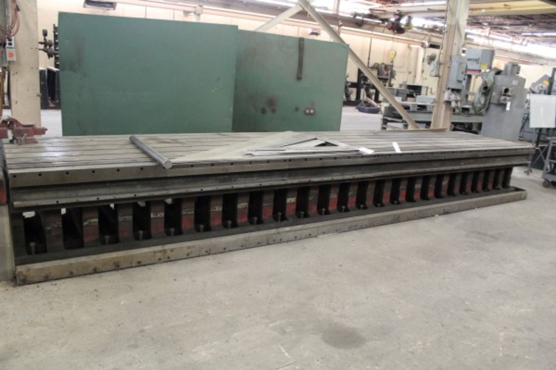 Cast Steel Surface Table