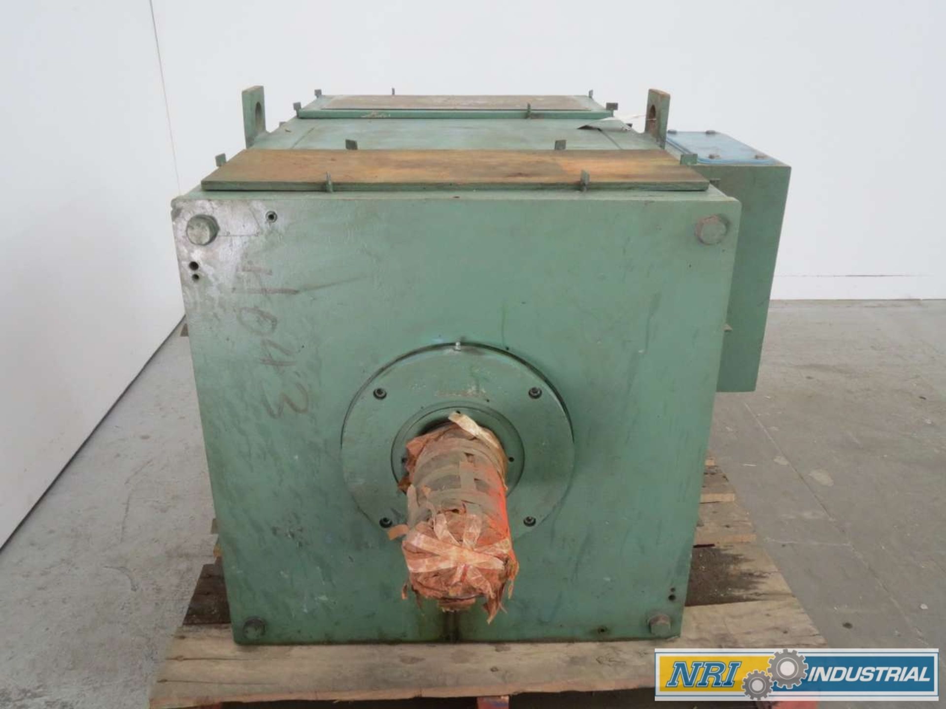 ASEA LAB 355 LA FORCED DRAUGHT 236KW 600V-DC 968RPM DC ELECTRIC MOTOR - Image 2 of 4