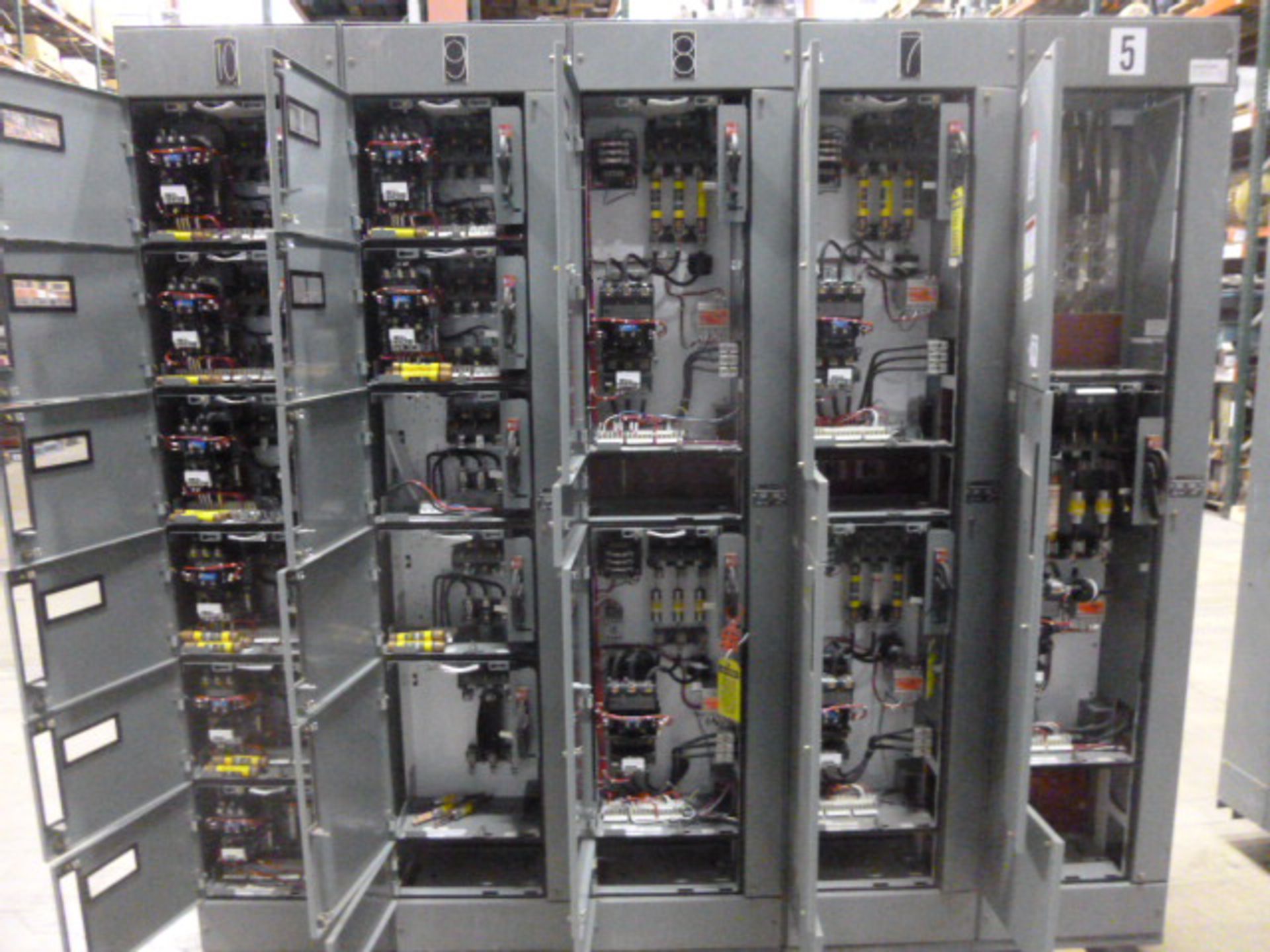 10 SECTIONS OF ALLEN BRADLEY MOTOR CONTROL CENTER - Image 2 of 3