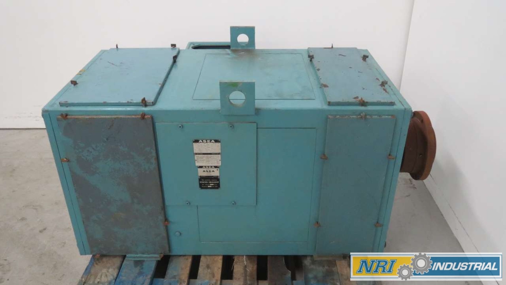 ASEA LAB 355 LC FORCED DRAUGHT 295KW 535V-DC 880RPM DC ELECTRIC MOTOR