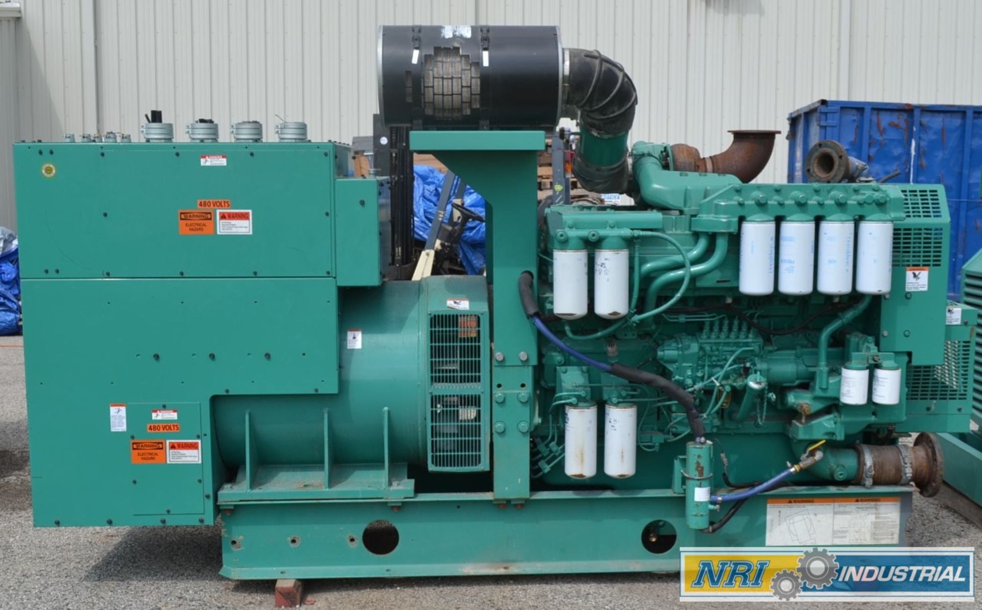 CUMMINS DFHA-4481991 ONAN 1135HP 750KW 277/480V-AC 3PH DIESEL GENERATOR - Image 2 of 4