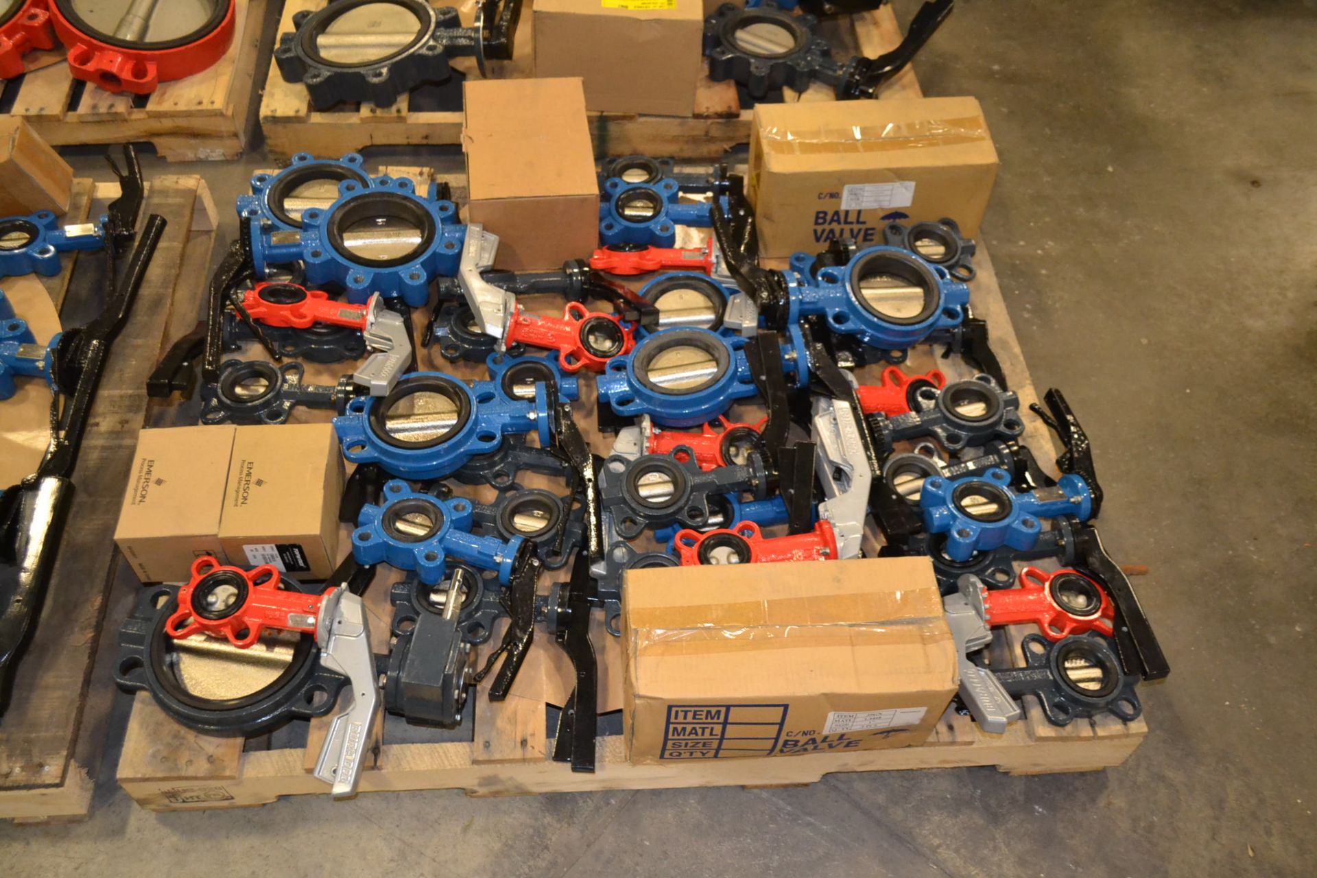 LOT OF ASSORTED BUTTERFLY VALVES, AND ACTUATORS - Image 7 of 7