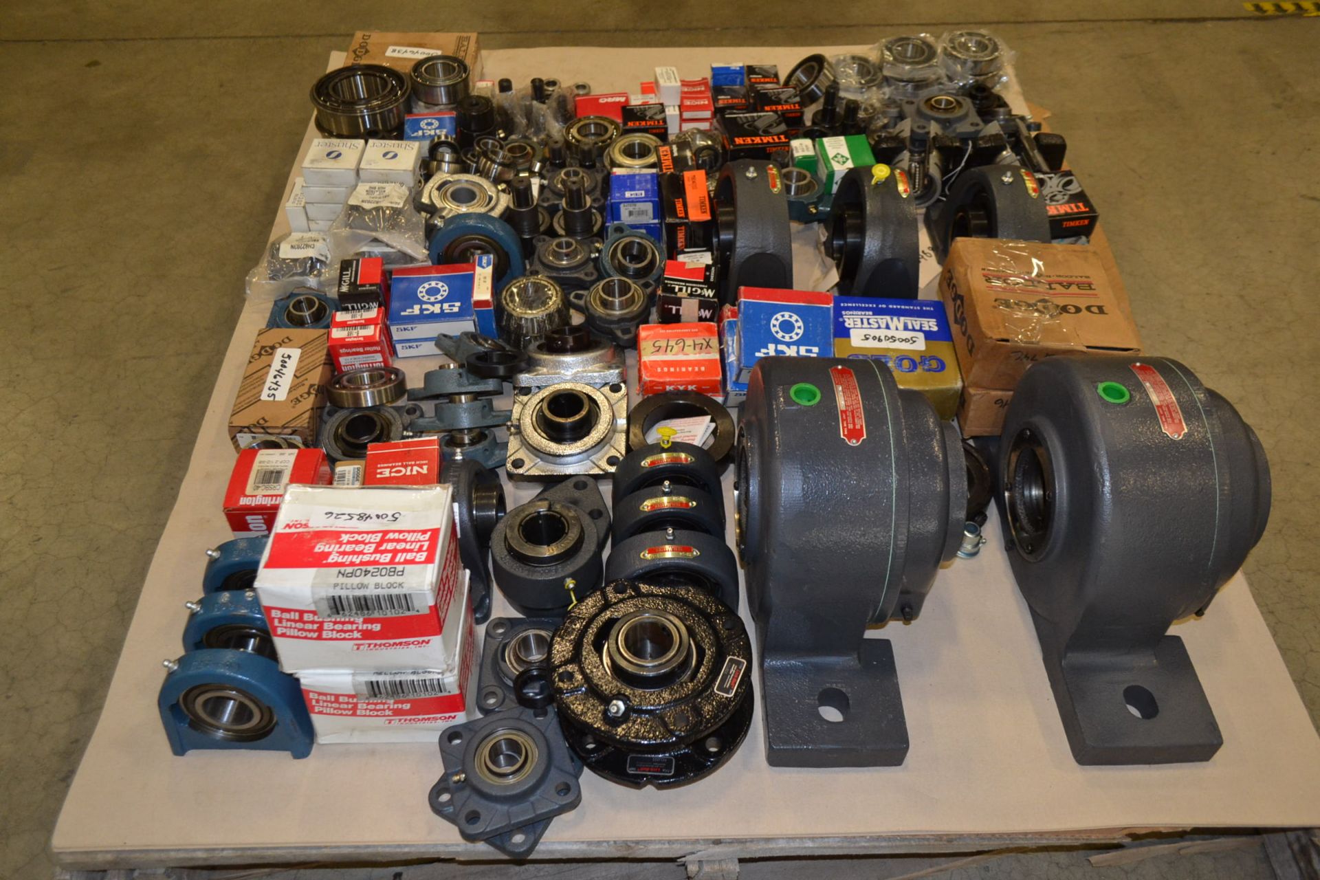 LOT OF ASSORTED BEARINGS, DODGE, SEALMASTER, SKF, TIMKEN, MRC, MCGILL - Image 3 of 4