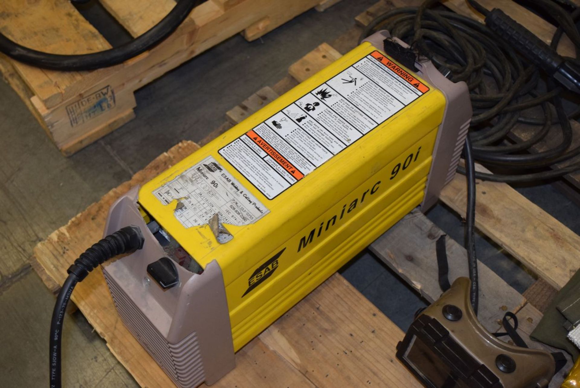 ESAB MINIARC 90i WELDER AND WELDING SUPPLIES- REMOVAL $25 - Image 2 of 3