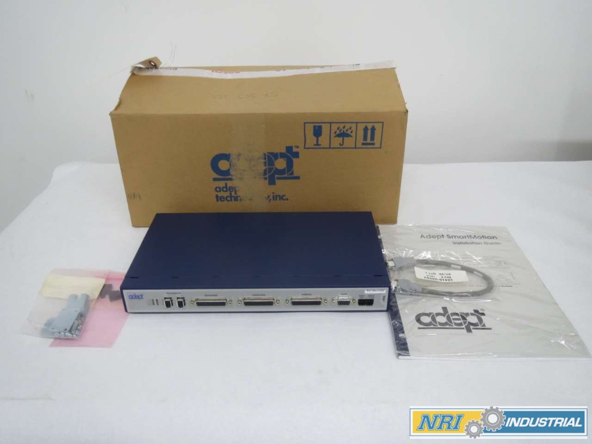 NEW ADEPT 12000-310 SMART MI6 24V-DC 5A AMP V CONTROLLER