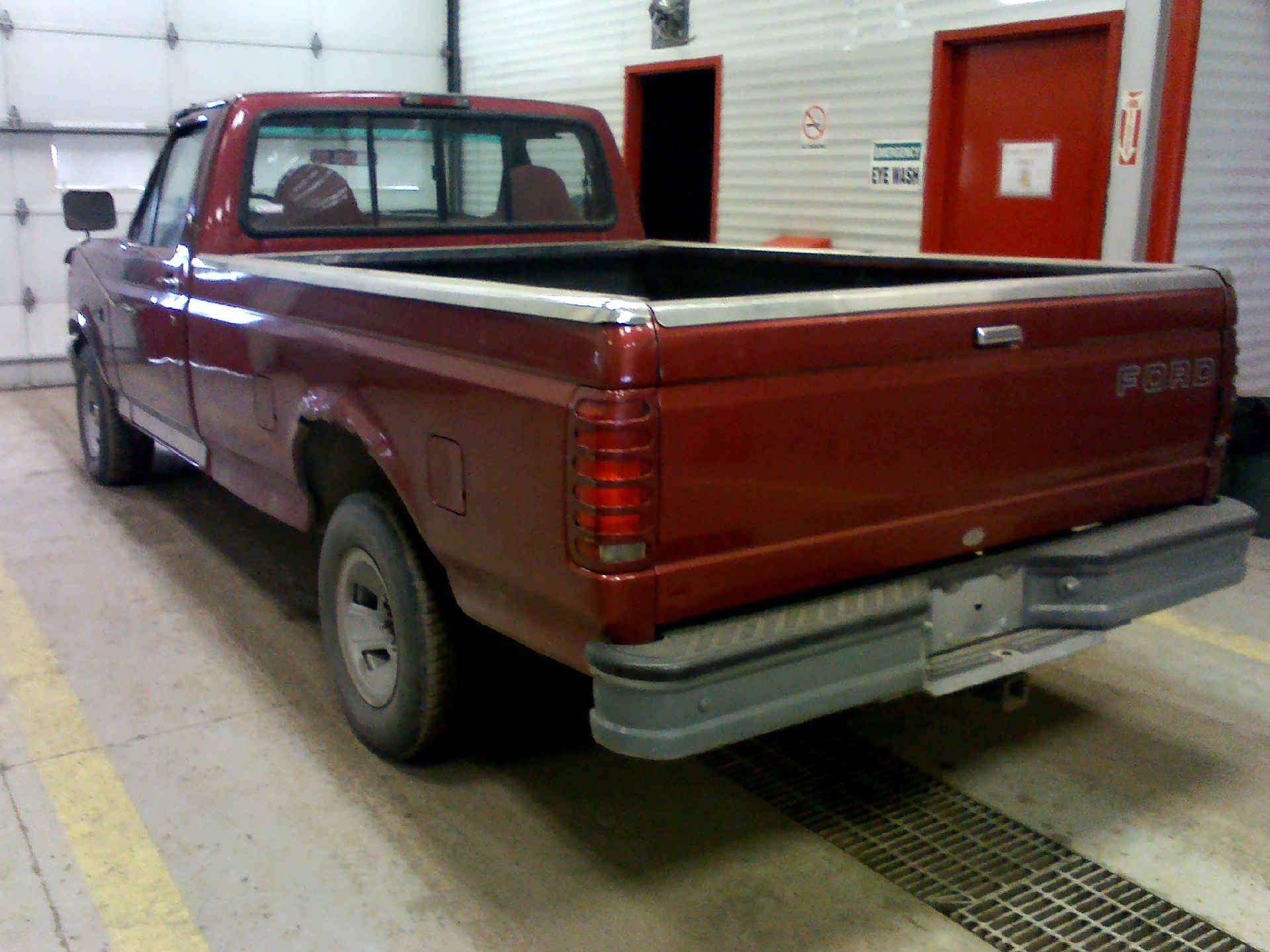 1995 FORD F-150 XL REG. CAB SHORT BED 2WD 5.0L V8 OHV 16V AUTOMATIC SN:1FTEF15N7SLC13804 OPTIONS: - Image 2 of 8