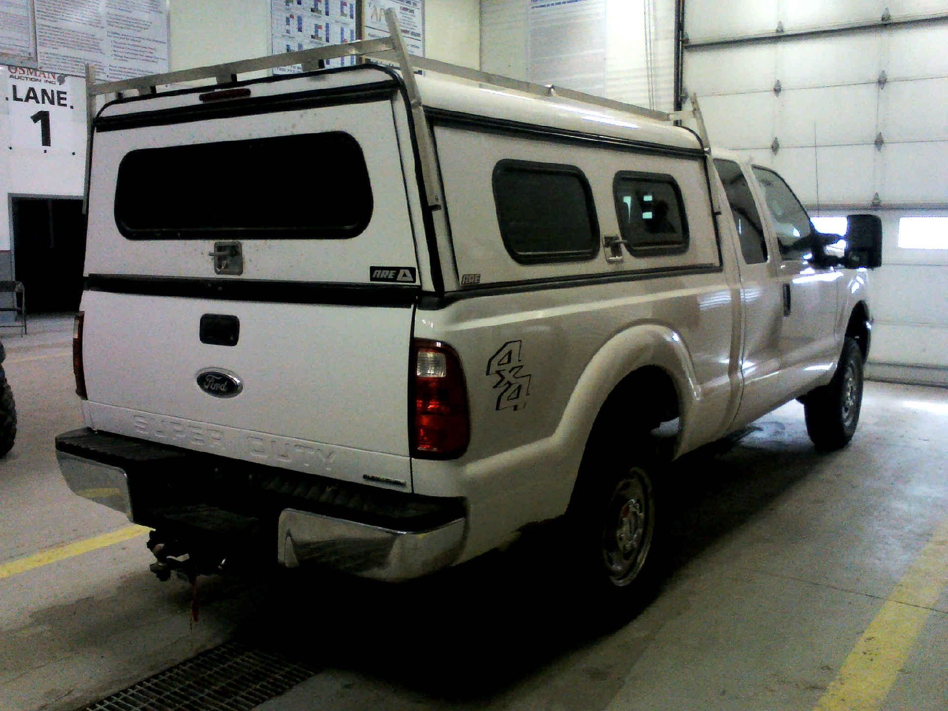 2012 FORD F-250 SD XL SUPERCAB 4WD 6.2L V8 OHV 16V AUTOMATIC SN:1FT7X2B68CEB52929 OPTIONS:AC TW CC - Image 4 of 8