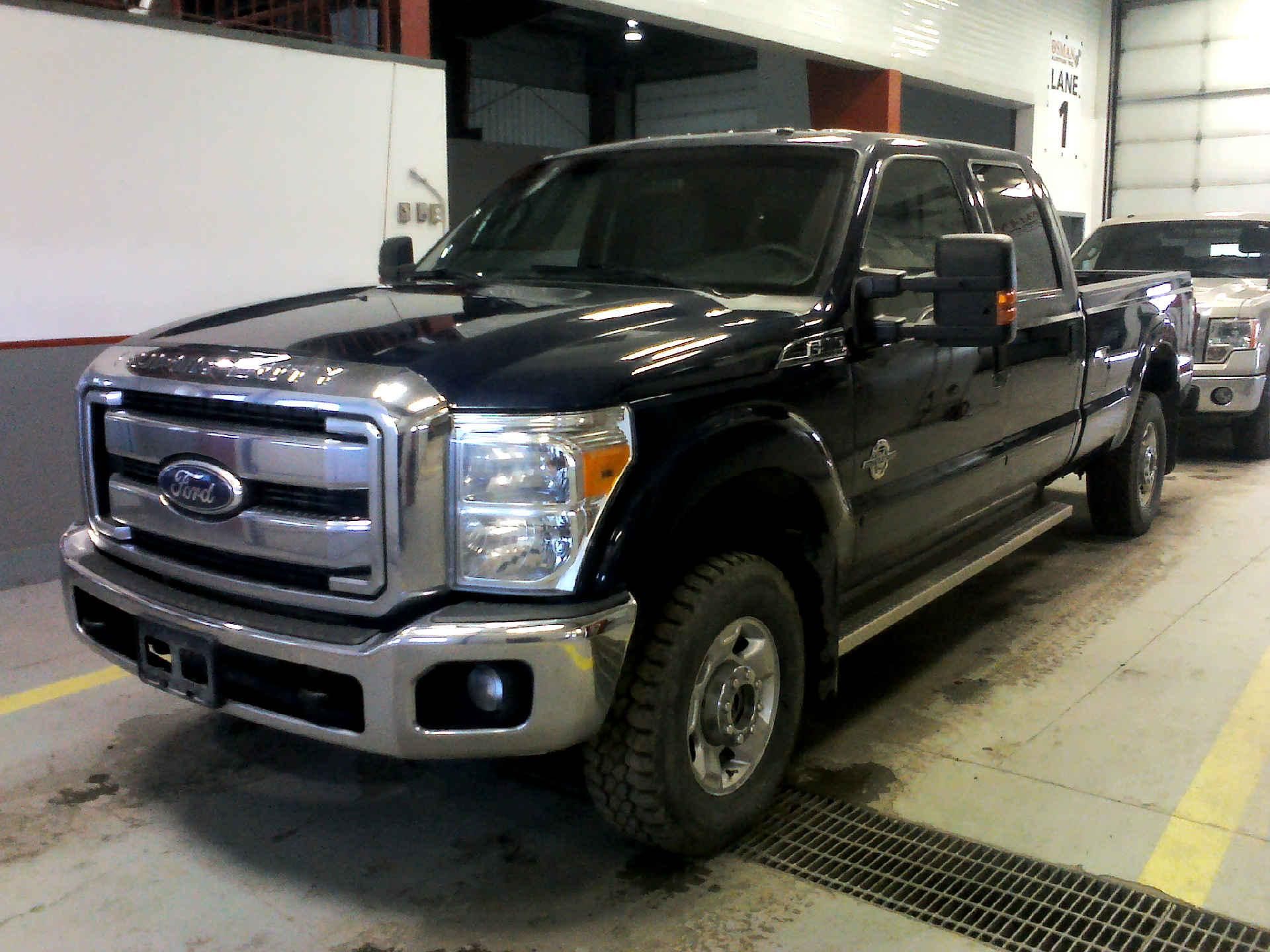 2012 FORD F-350 SD XLT CREW CAB 4WD 6.7L V8 OHV 16V DIESEL AUTOMATIC SN:1FT8W3BT2CEA27072 OPTIONS:AC