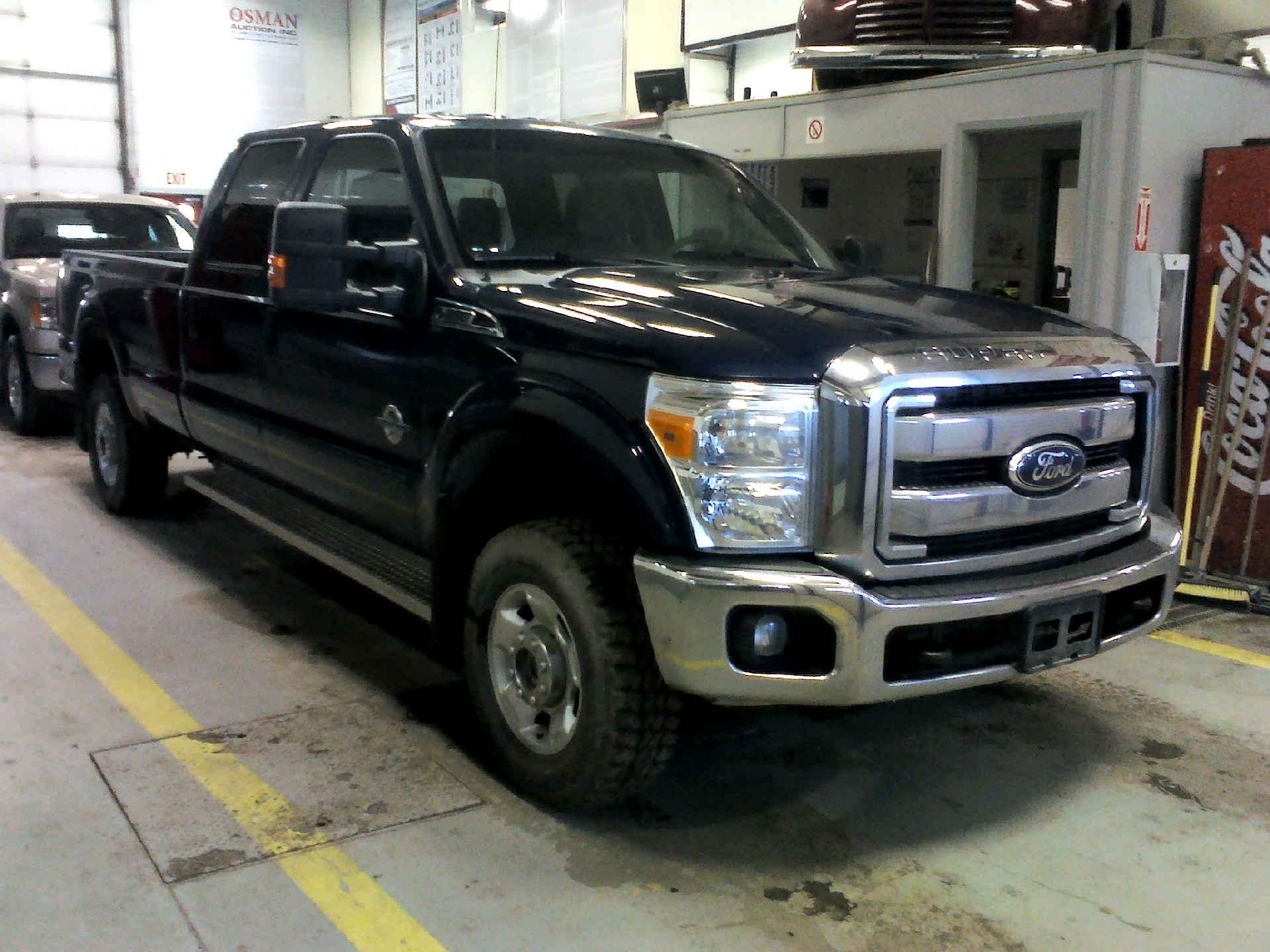 2012 FORD F-350 SD XLT CREW CAB 4WD 6.7L V8 OHV 16V DIESEL AUTOMATIC SN:1FT8W3BT2CEA27072 OPTIONS:AC - Image 3 of 9