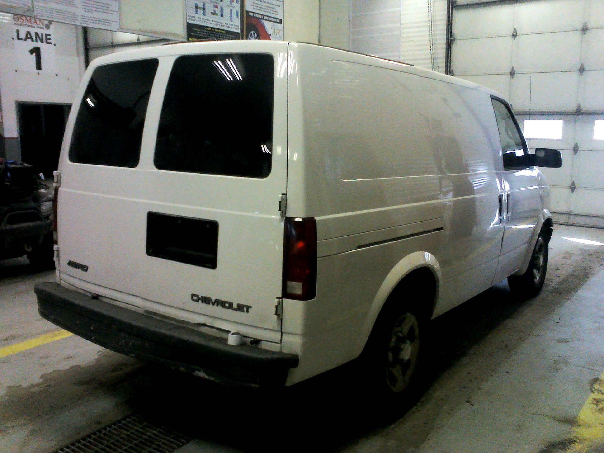 2004 CHEVROLET ASTRO CARGO VAN 2WD 4.3L V6 OHV 12V AUTOMATIC SN:1GCDM19X54B118793 OPTIONS:AC TW CC - Image 4 of 8