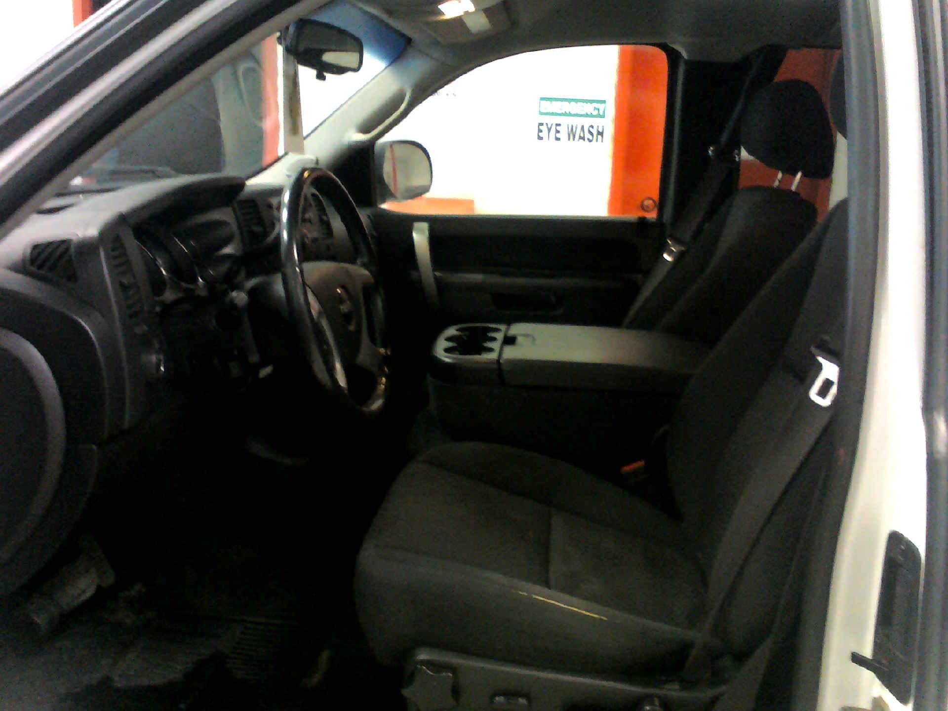 2011 GMC SIERRA 1500 SLE QDCB CAB 4WD 5.3L V8 OHV 16V FFV AUTOMATIC SN:1GTR2VE3XBZ386801 OPTIONS: - Image 5 of 9