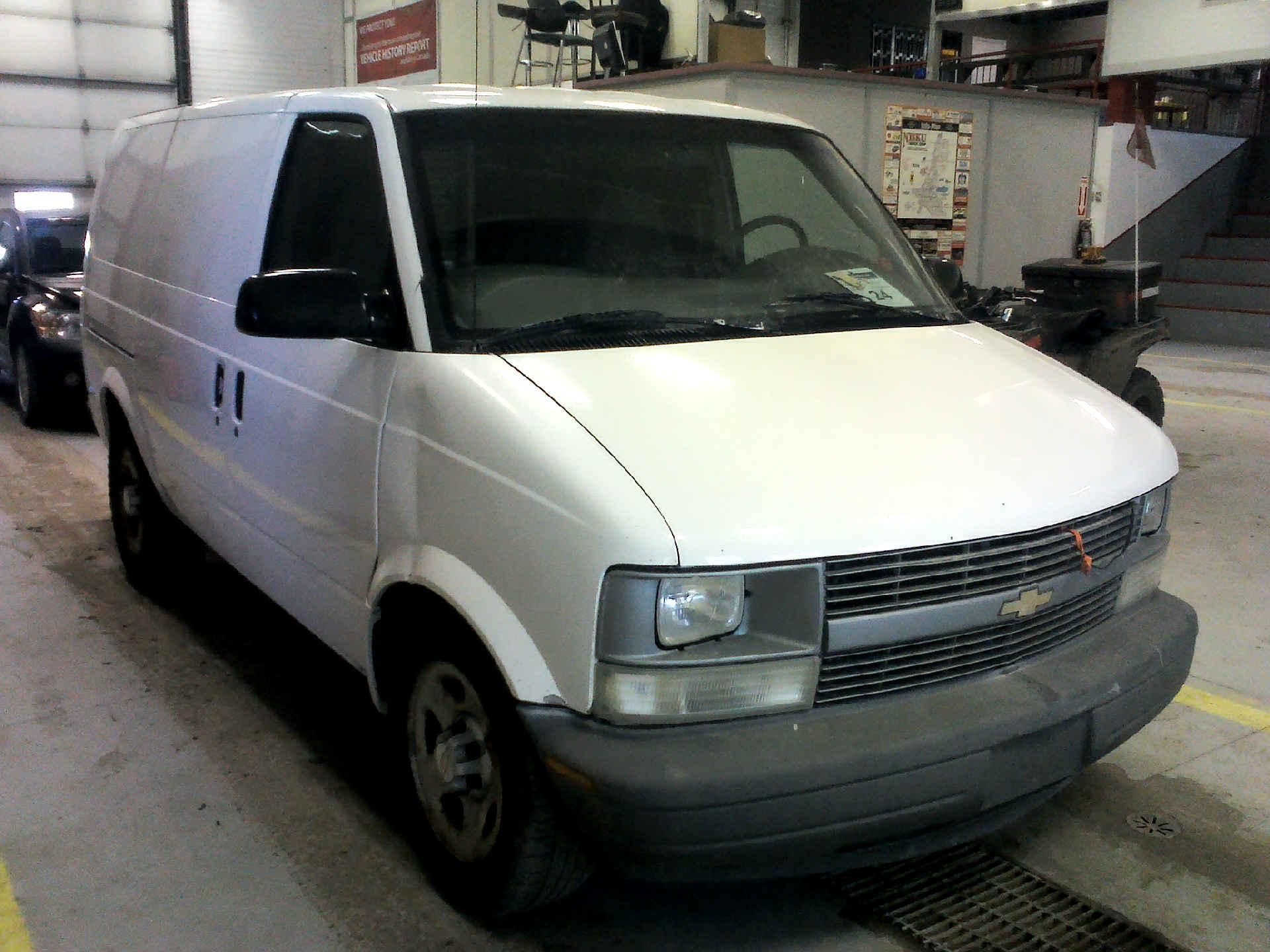 2004 CHEVROLET ASTRO CARGO VAN 2WD 4.3L V6 OHV 12V AUTOMATIC SN:1GCDM19X54B118793 OPTIONS:AC TW CC - Image 3 of 8