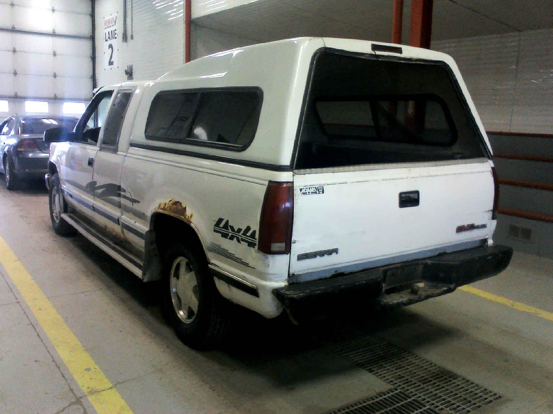 1996 GMC SIERRA C/K 1500 EXT CAB 4WD 5.7L V8 OHV 16V AUTOMATIC SN:2GTEK19R5T1503376 OPTIONS:TW CC - Image 2 of 9