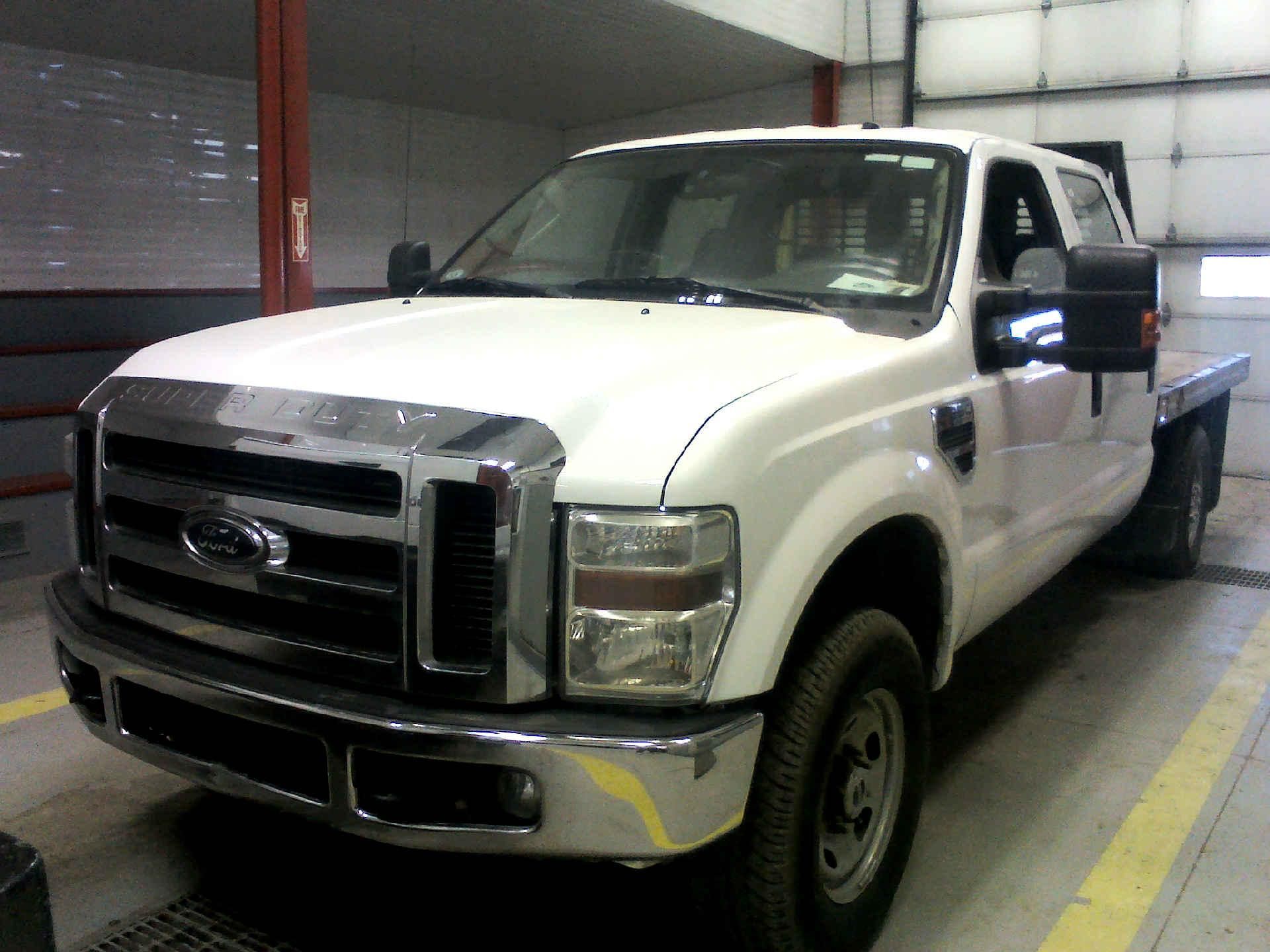 2008 FORD F-350 SD XLT CREW CAB 4WD 5.4L V8 SOHC 24V AUTOMATIC SN:1FTWW31528EE53099 OPTIONS:AC TW CC