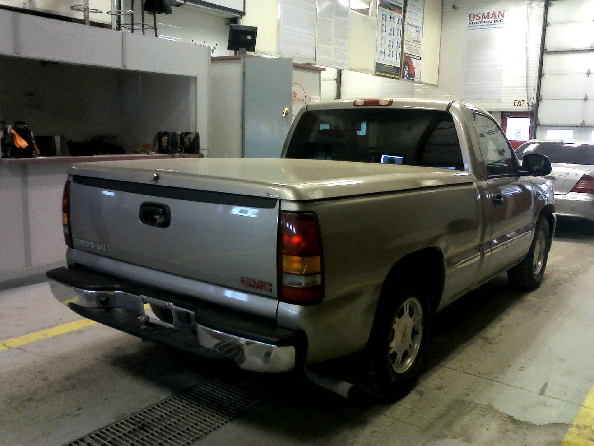 2002 GMC SIERRA 1500 SLE SHORT BED 2WD 4.8L V8 OHV 16V AUTOMATIC SN:1GTEC14V92Z344918 OPTIONS:AC - Image 4 of 8