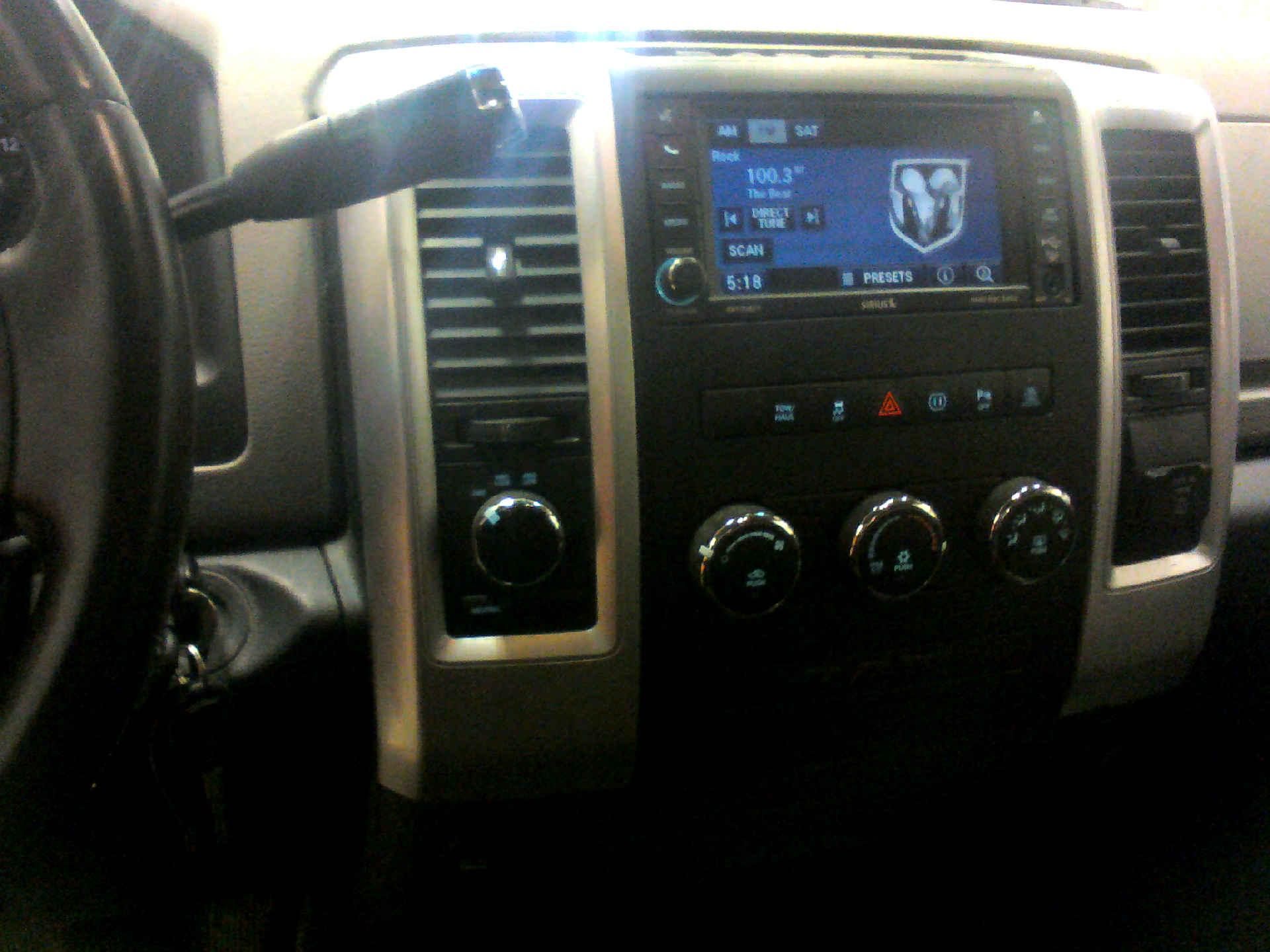 2012 RAM 2500 SLT CREW CAB LWB 4WD 5.7L V8 OHV 16V AUTOMATIC SN:3C6TD5JT0CG336973 OPTIONS:AC TW CC - Image 8 of 9